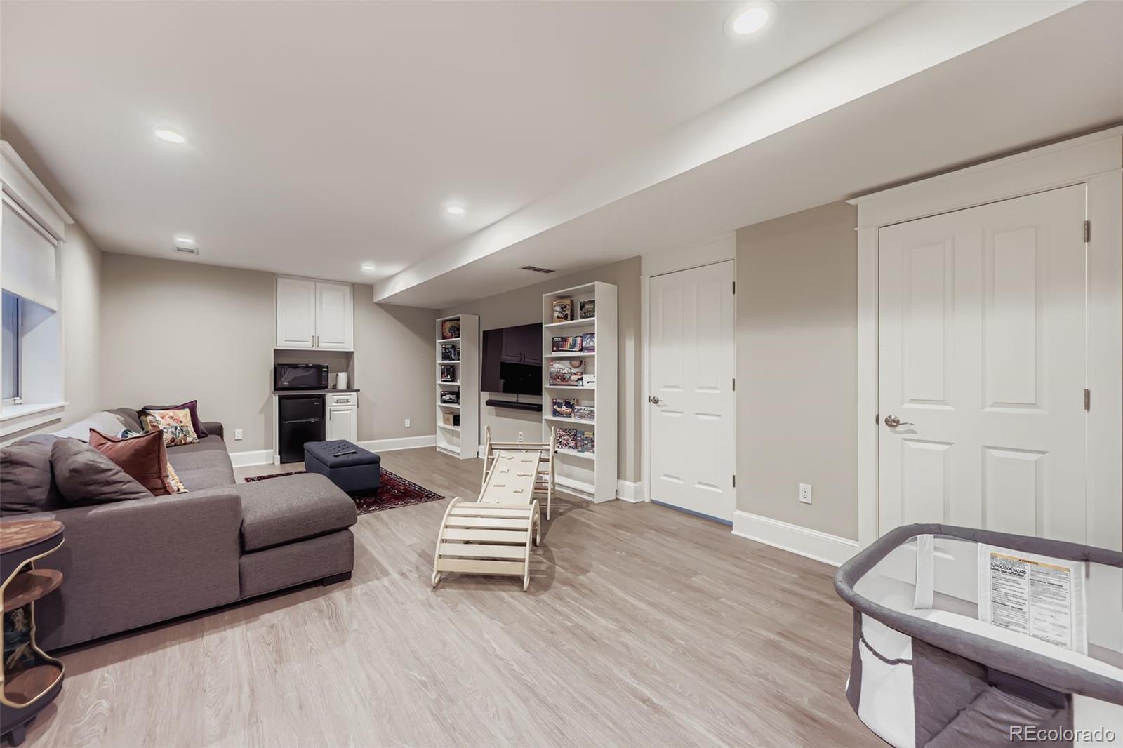 MLS Image #29 for 1050 e 7th avenue,denver, Colorado