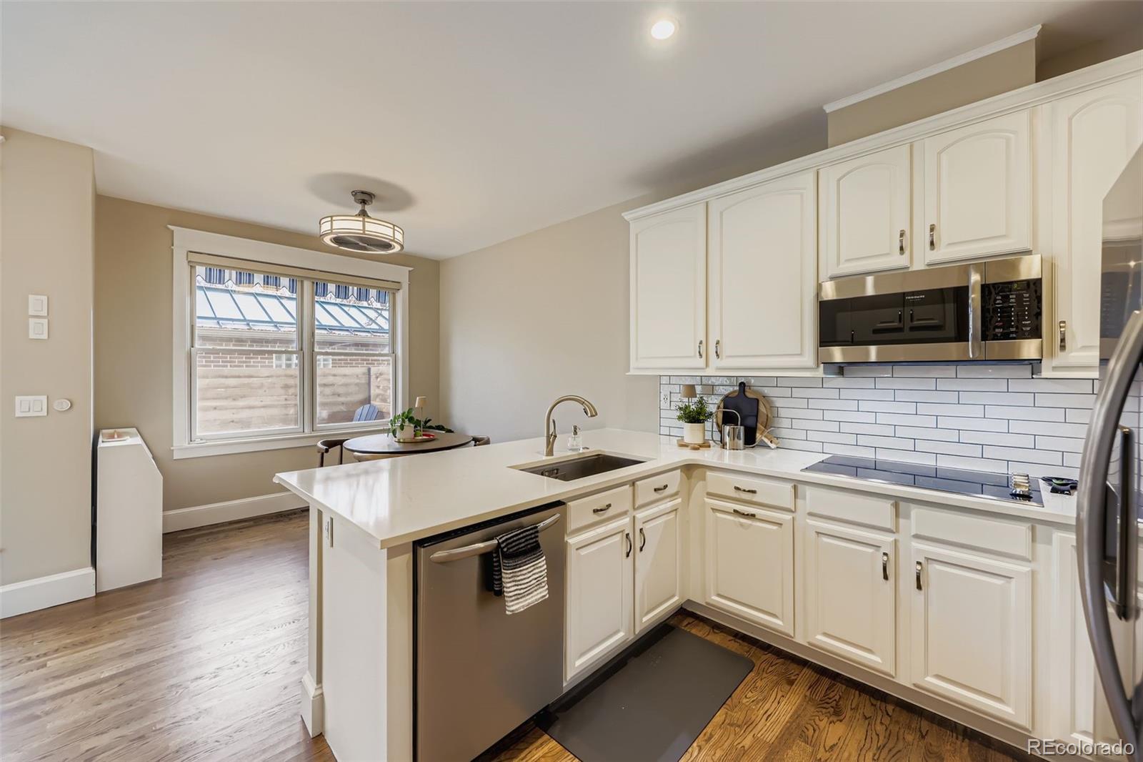MLS Image #3 for 1050 e 7th avenue,denver, Colorado