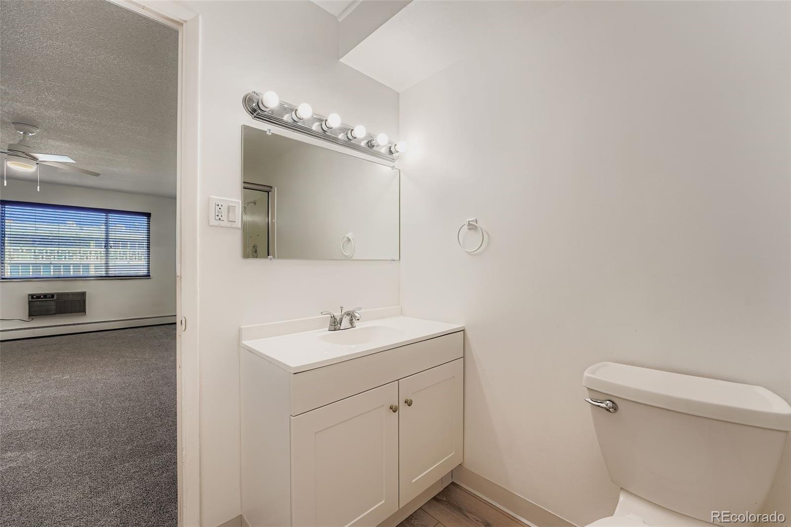 MLS Image #10 for 705 s alton way 5c,denver, Colorado