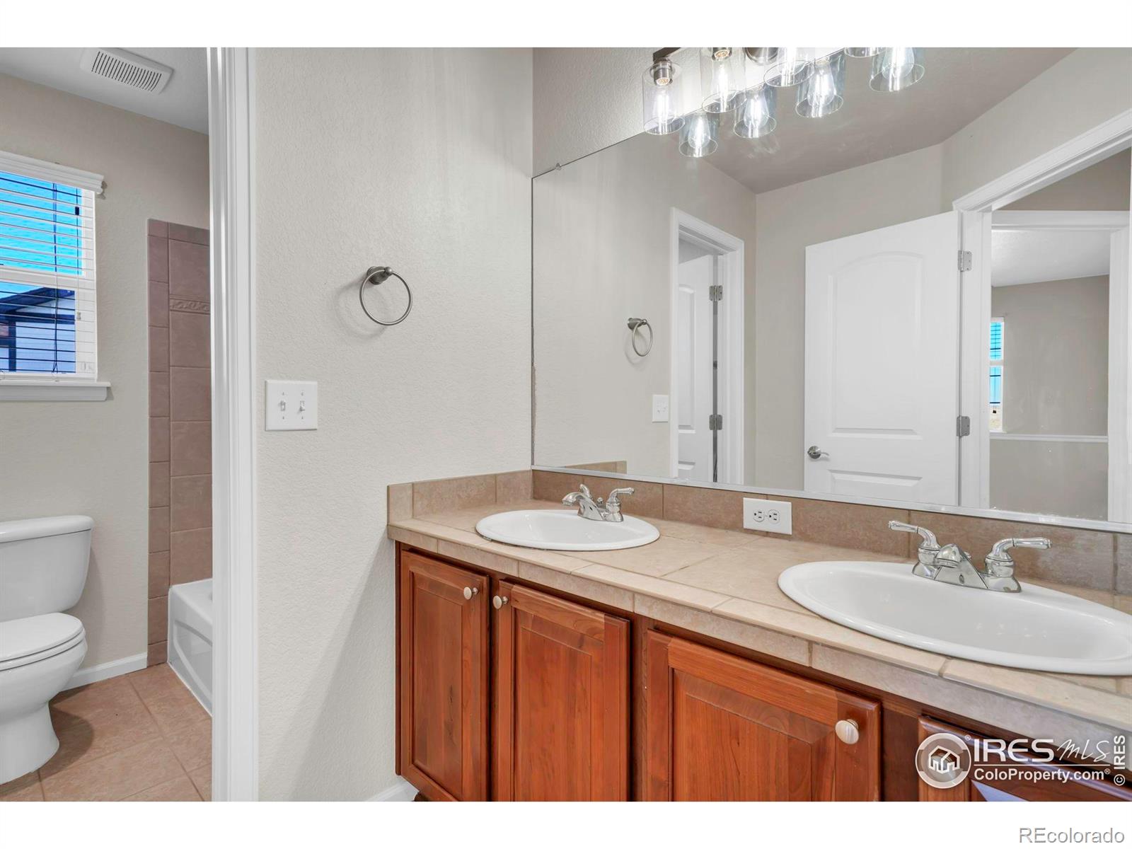 MLS Image #30 for 1936  alpine drive,erie, Colorado