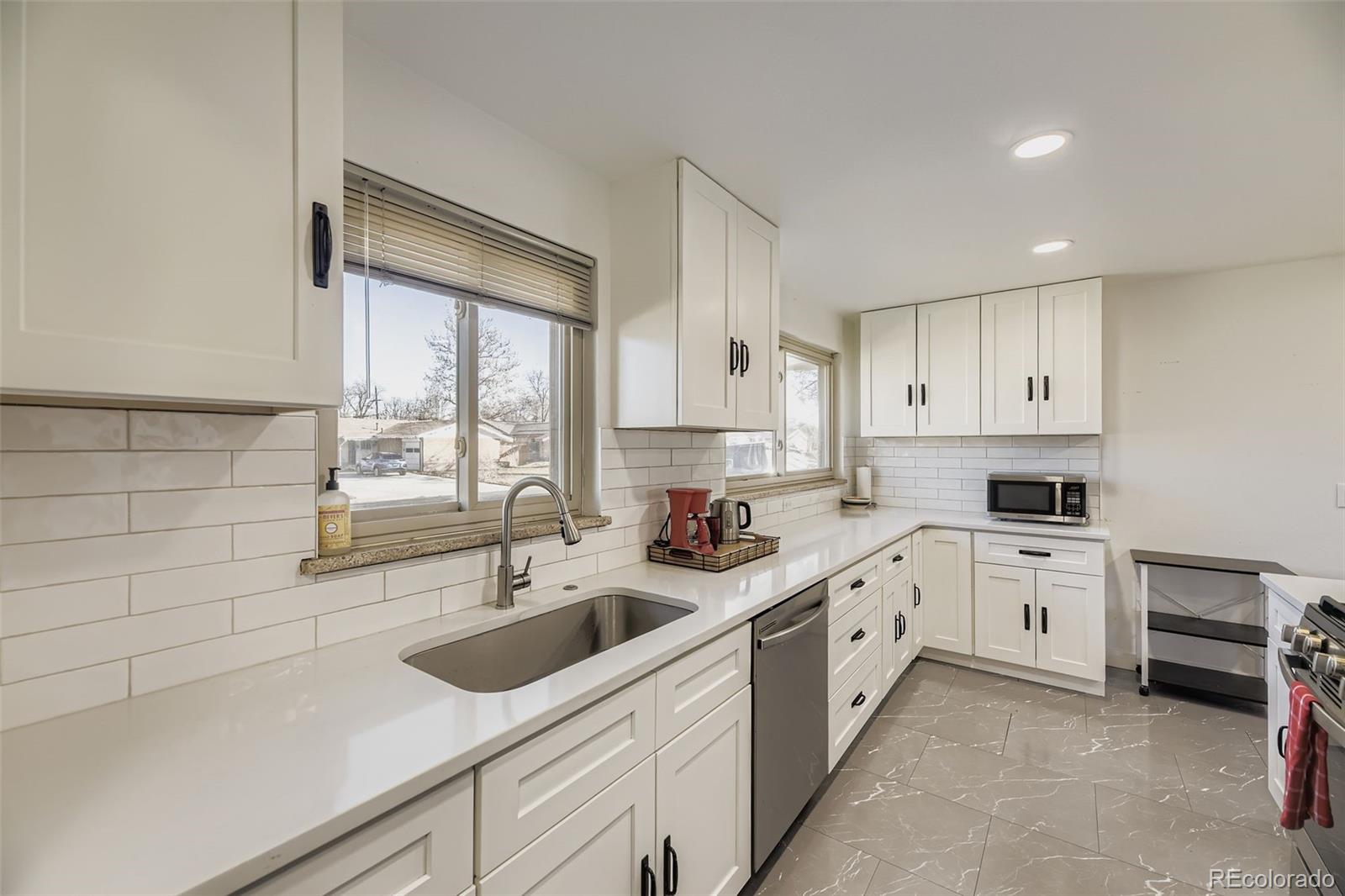 MLS Image #19 for 471  iola street,aurora, Colorado