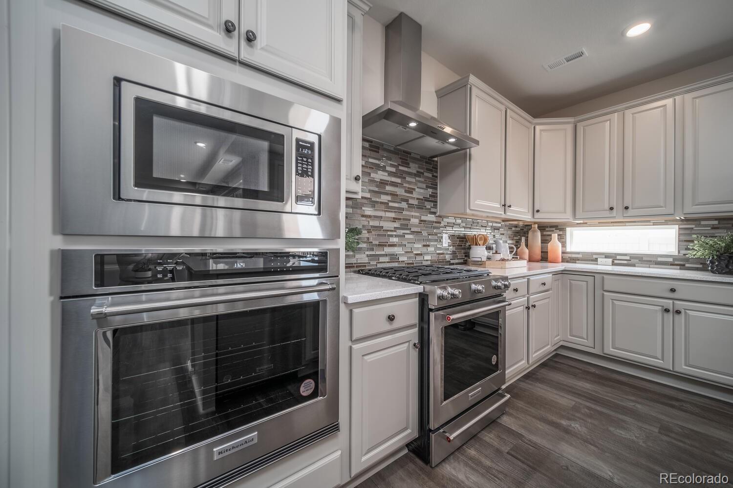 MLS Image #1 for 21815 e 51st drive,aurora, Colorado