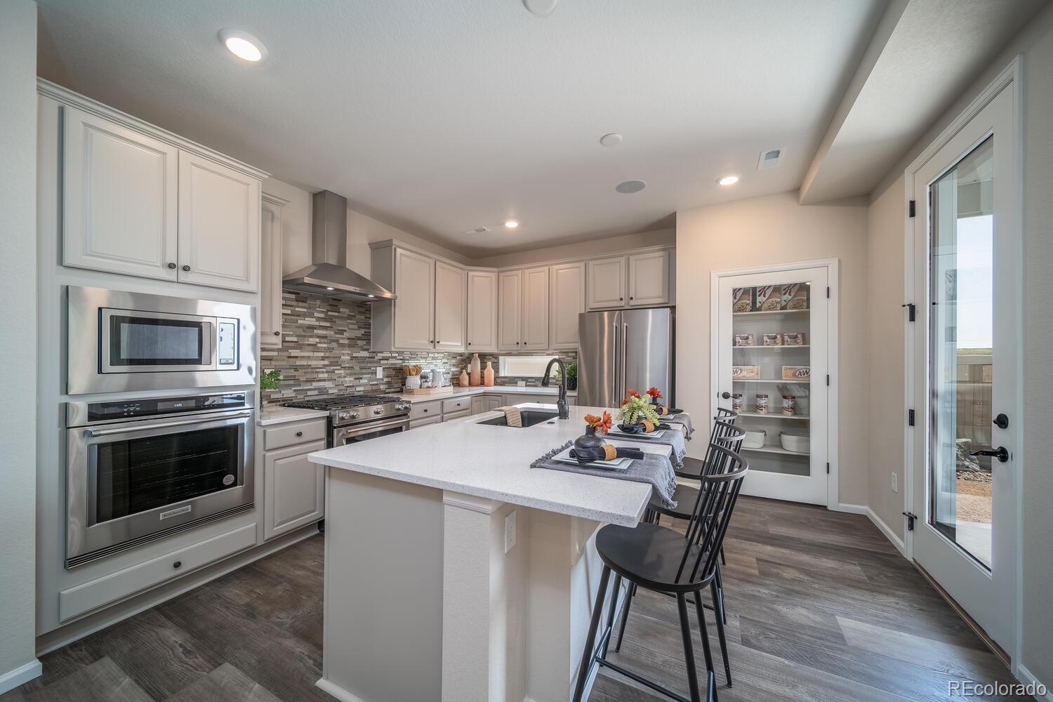 MLS Image #2 for 21815 e 51st drive,aurora, Colorado