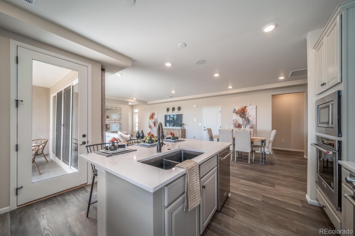 MLS Image #3 for 21815 e 51st drive,aurora, Colorado