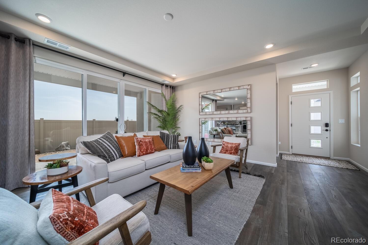 MLS Image #5 for 21815 e 51st drive,aurora, Colorado