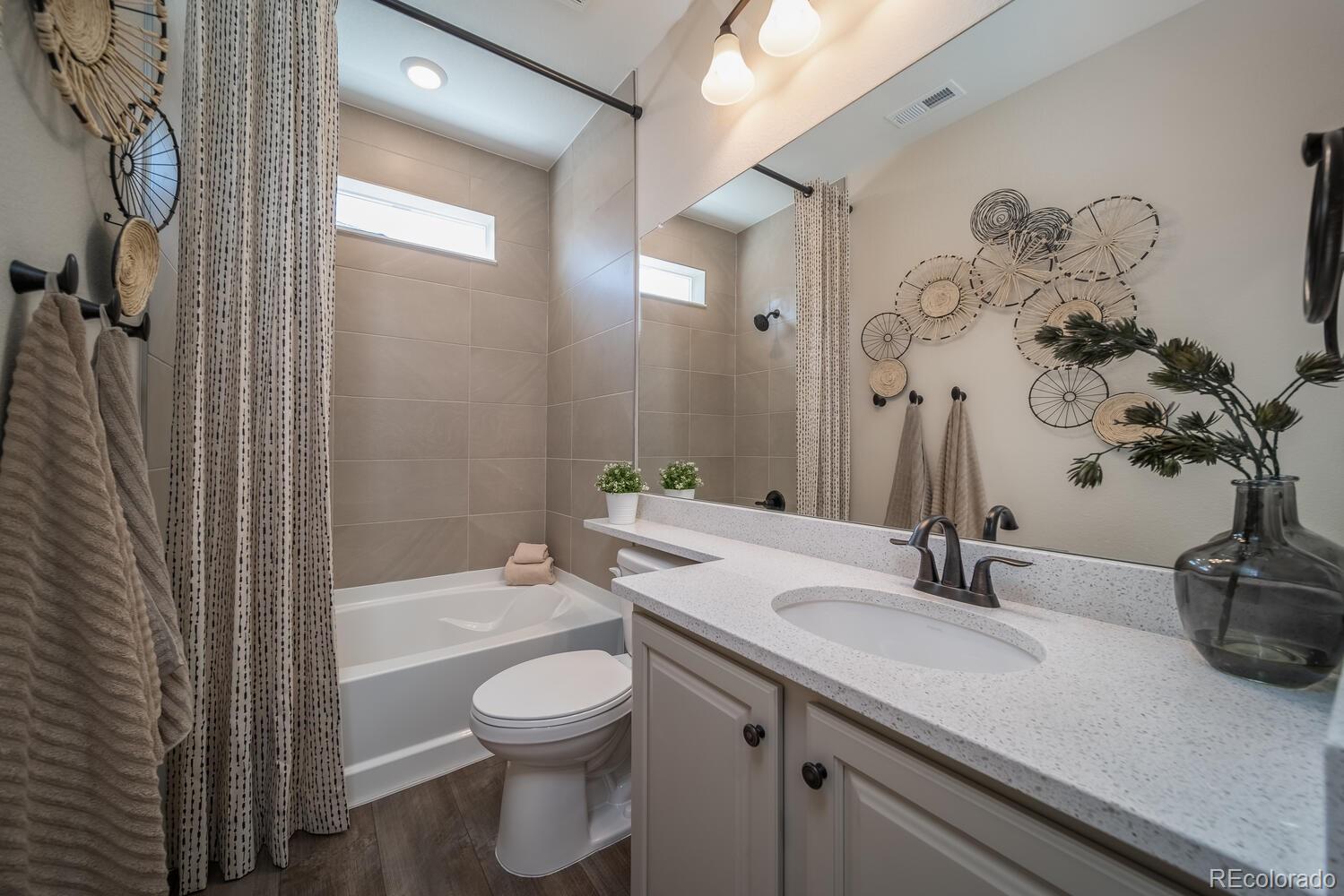 MLS Image #8 for 21815 e 51st drive,aurora, Colorado