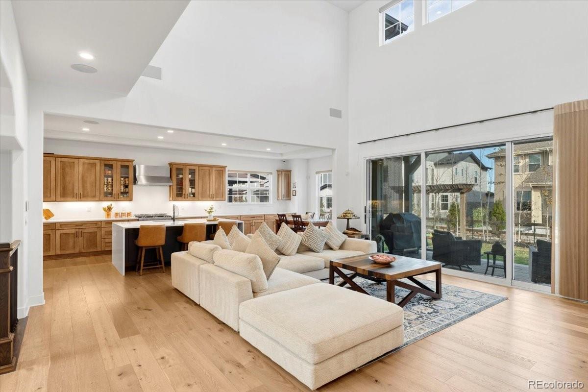 MLS Image #11 for 6742 s waterloo court,aurora, Colorado