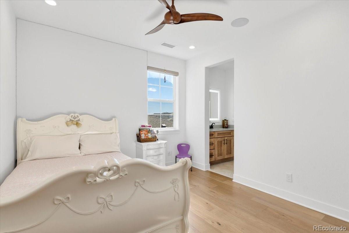 MLS Image #28 for 6742 s waterloo court,aurora, Colorado