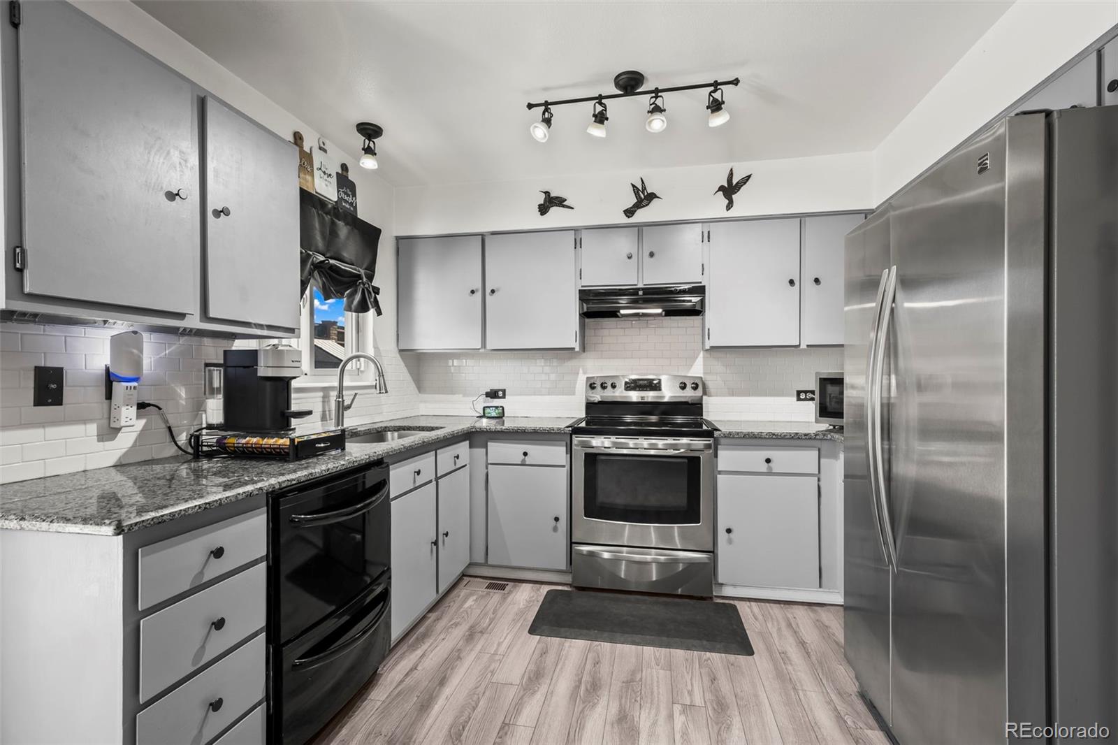 MLS Image #3 for 16895 e navarro drive,aurora, Colorado