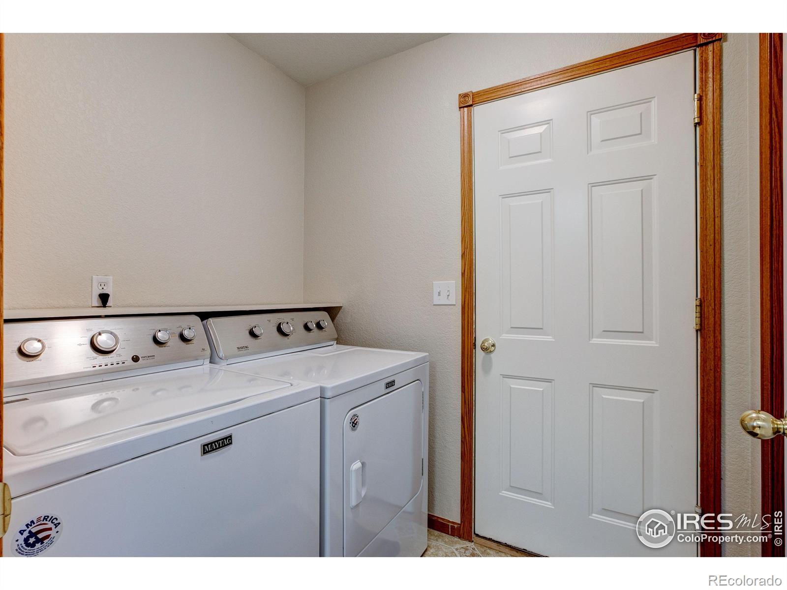 MLS Image #16 for 627  moose court,loveland, Colorado