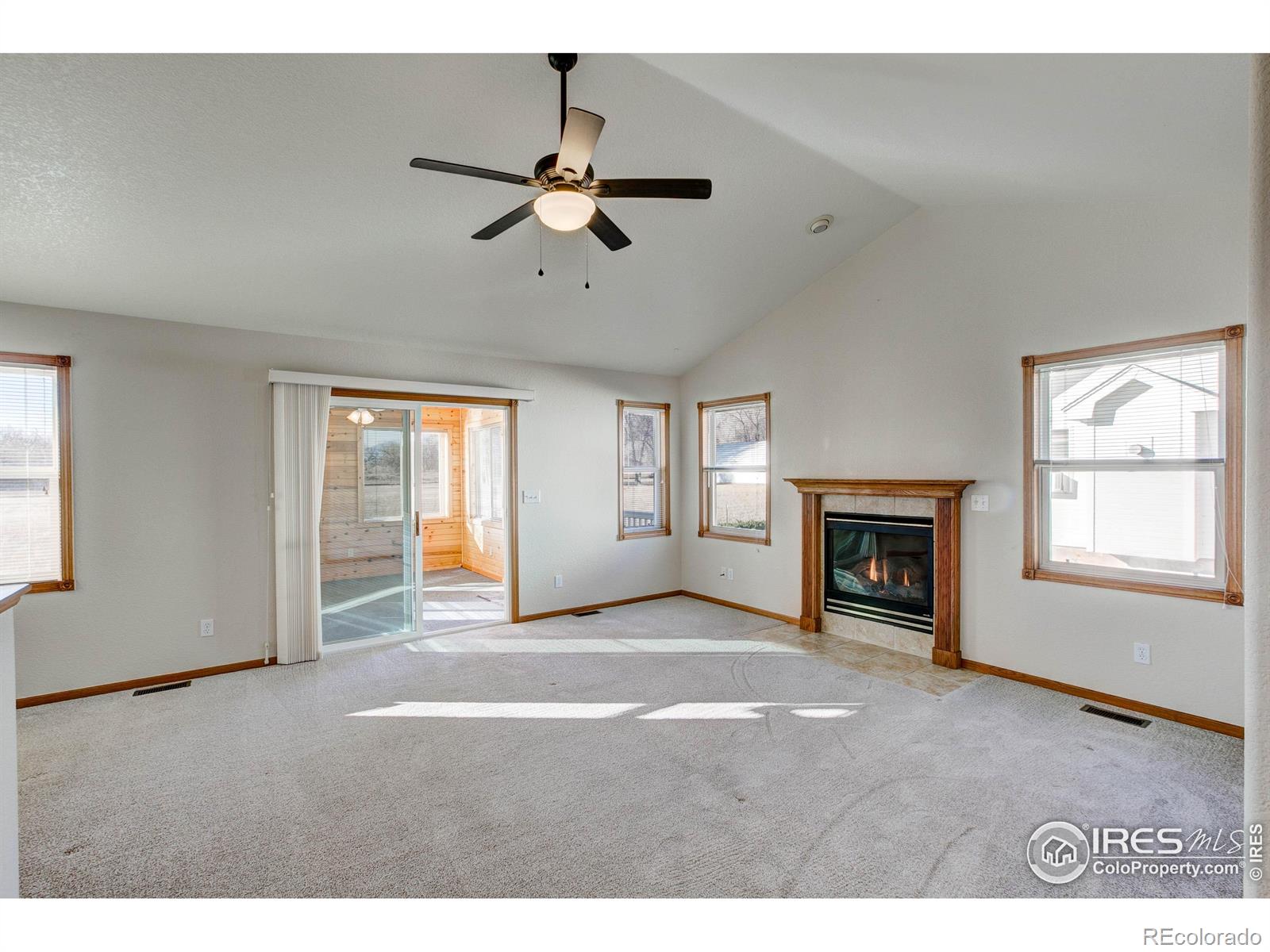 MLS Image #18 for 627  moose court,loveland, Colorado