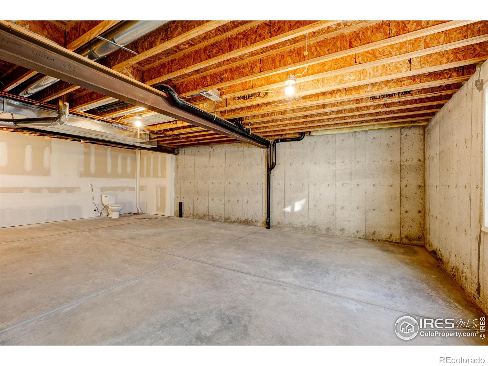 MLS Image #36 for 627  moose court,loveland, Colorado