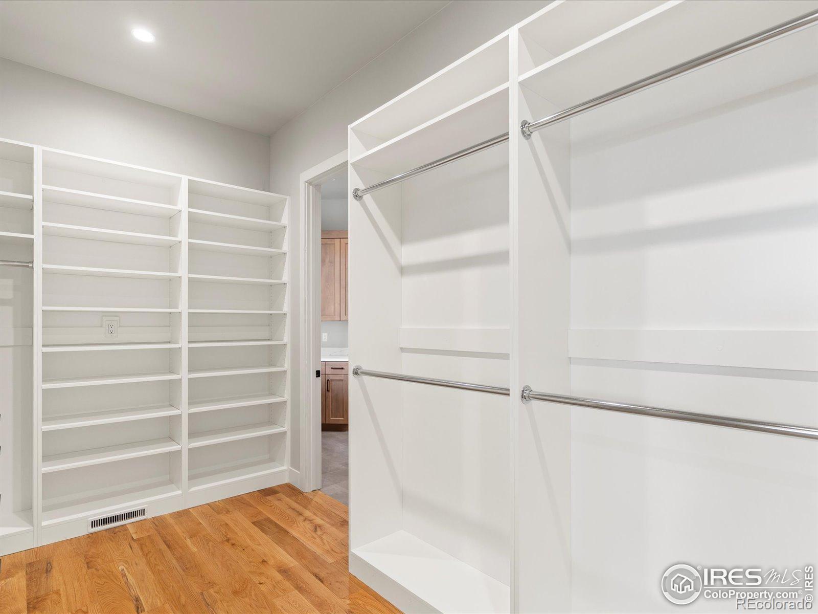 MLS Image #37 for 3650  tall grass court,timnath, Colorado