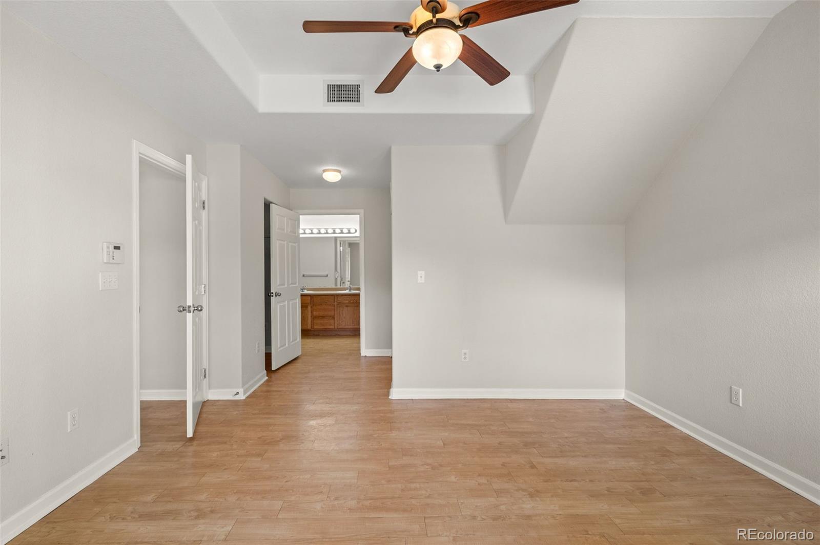 MLS Image #25 for 5800  tower road,denver, Colorado