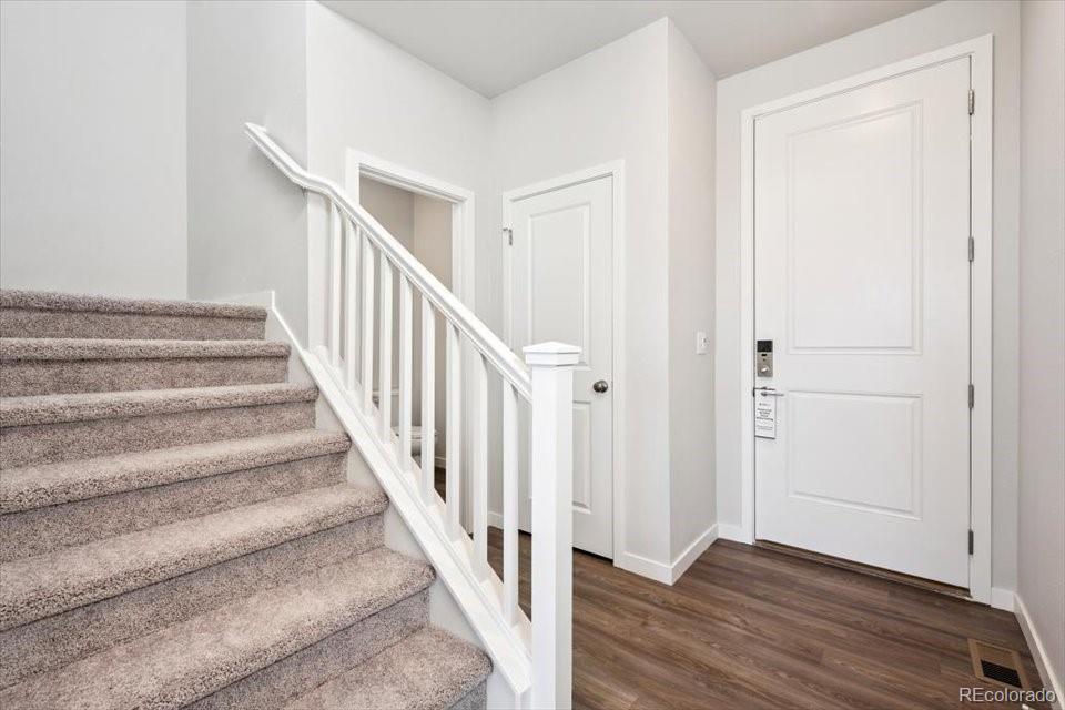 MLS Image #7 for 22866 e 47th place,aurora, Colorado