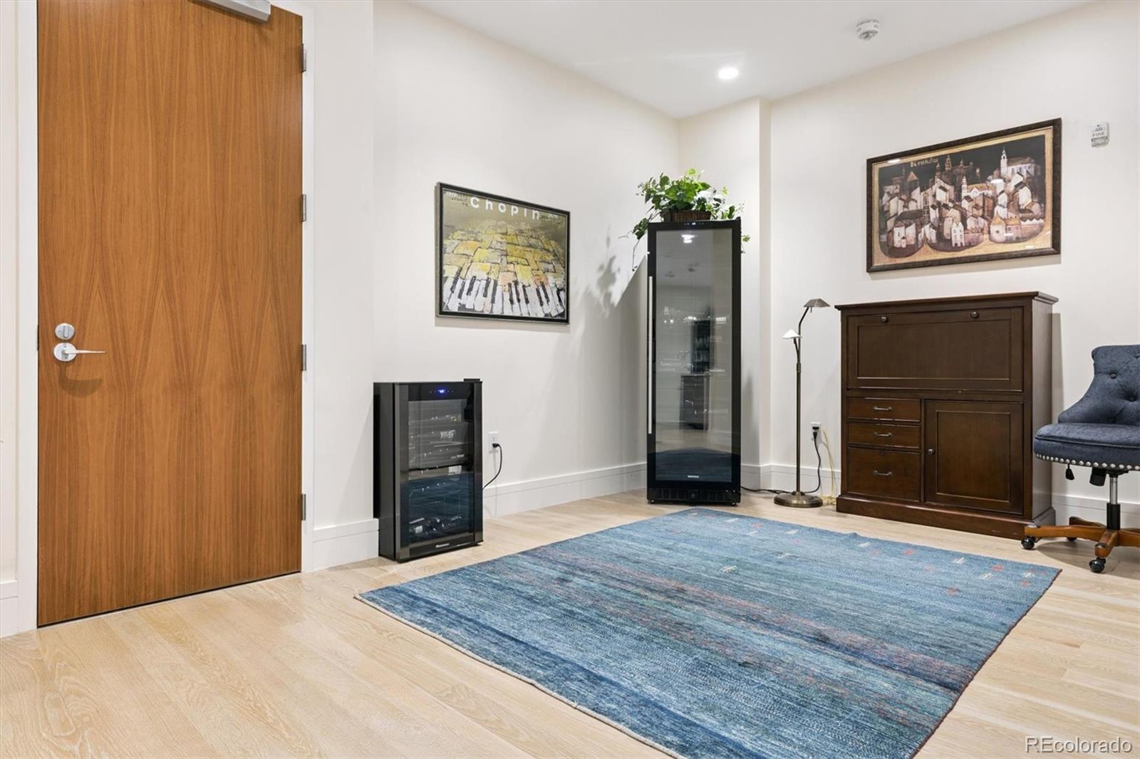 MLS Image #20 for 250  columbine street 216,denver, Colorado