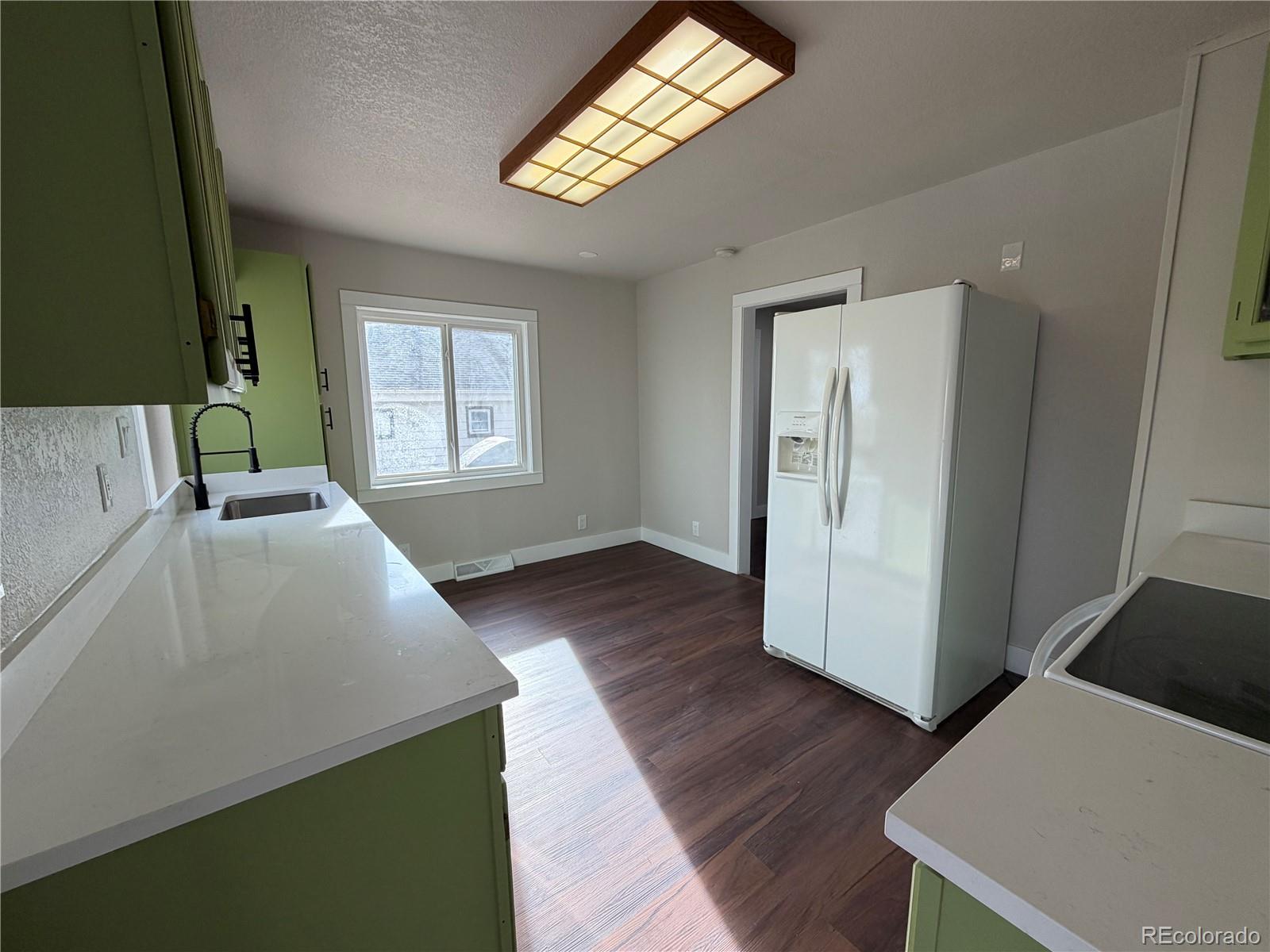 MLS Image #13 for 3330 s bryant street,englewood, Colorado