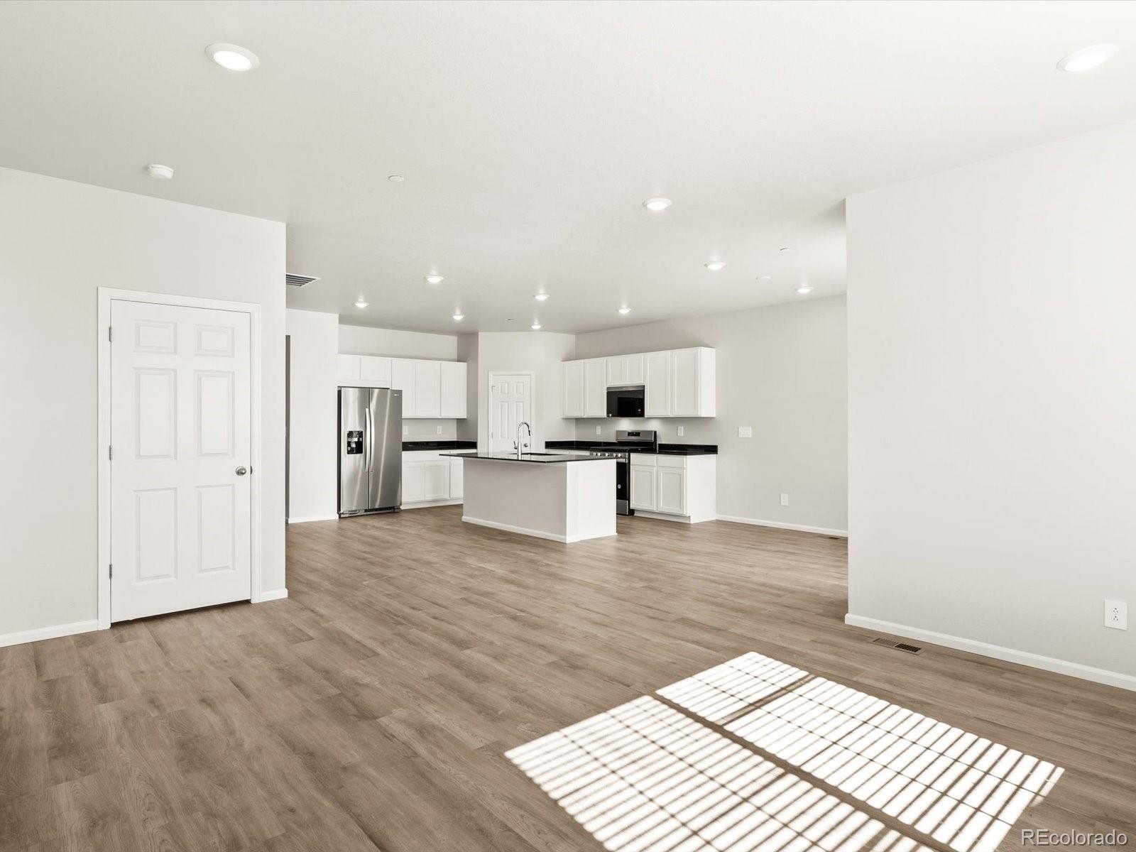 MLS Image #16 for 17590 e 88th place,commerce city, Colorado