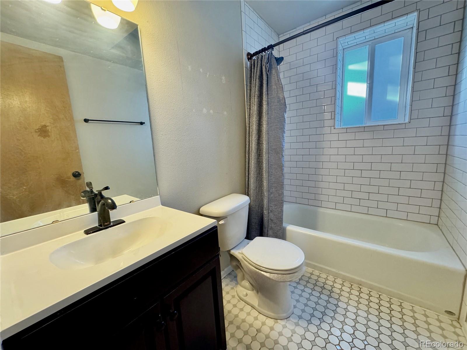 MLS Image #15 for 500  rider road,rangely, Colorado