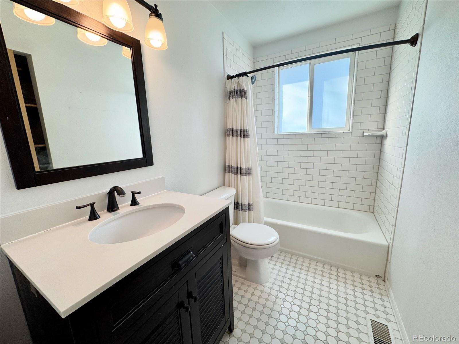 MLS Image #19 for 500  rider road,rangely, Colorado