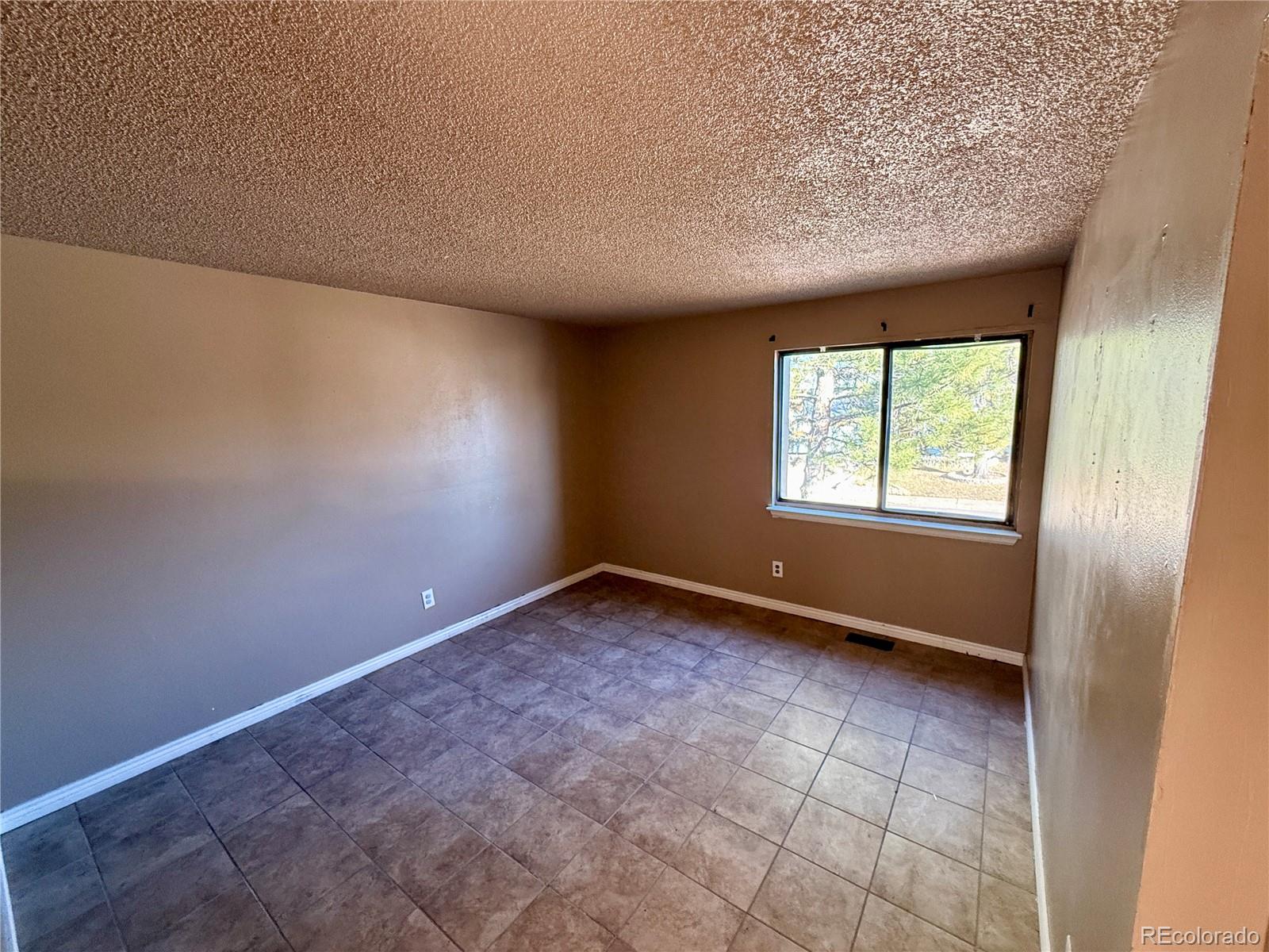 MLS Image #14 for 11977 w bowles circle,littleton, Colorado