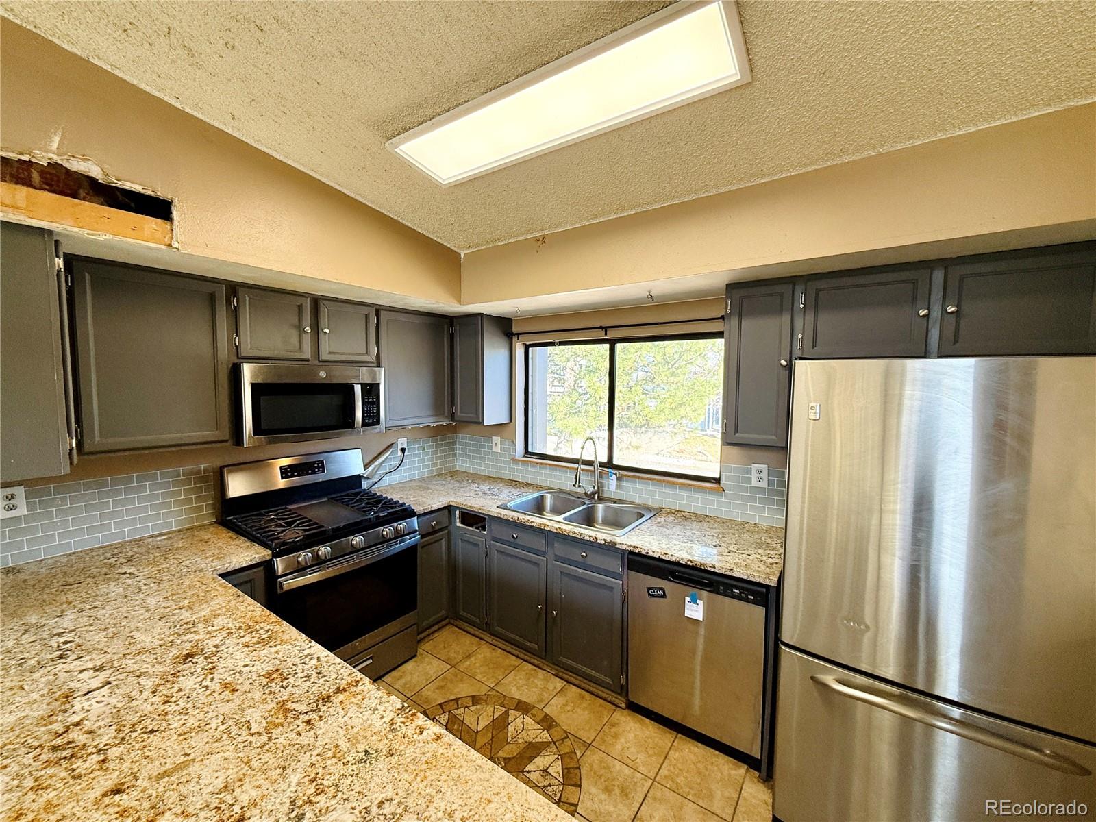 MLS Image #8 for 11977 w bowles circle,littleton, Colorado