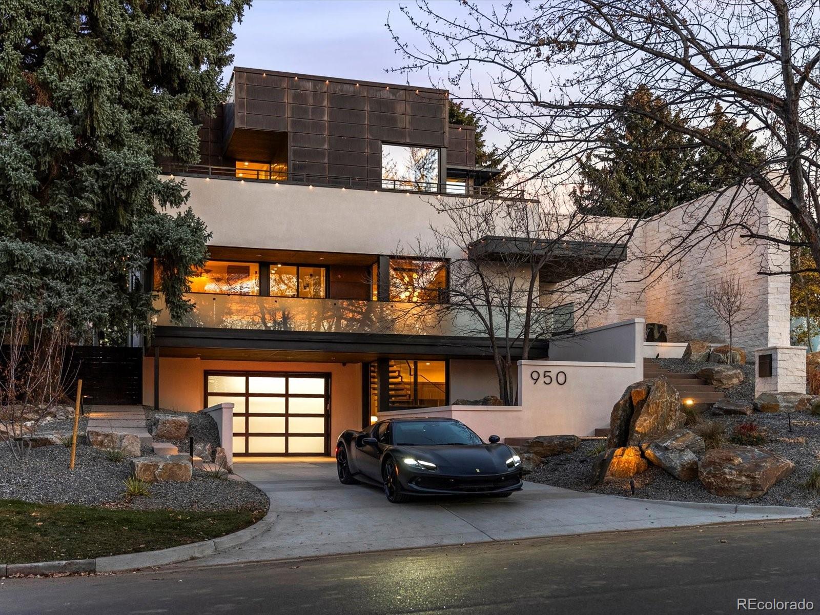 MLS Image #1 for 950 s steele street,denver, Colorado