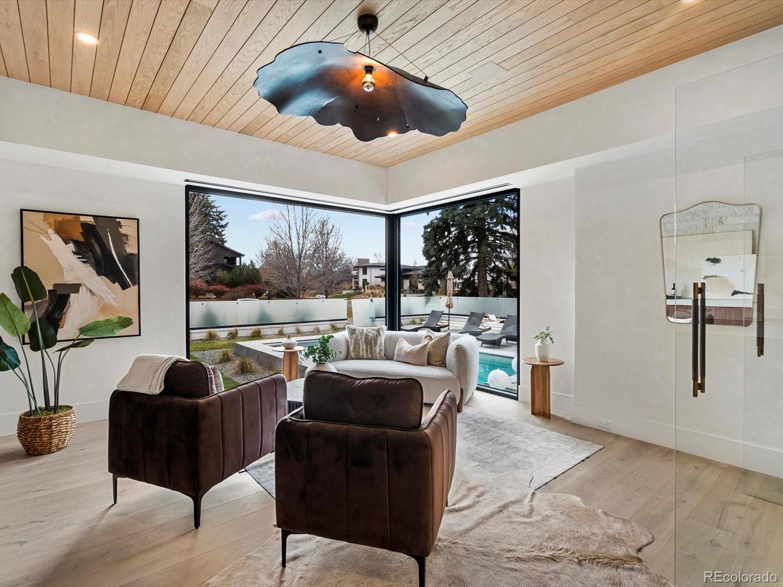MLS Image #16 for 950 s steele street,denver, Colorado