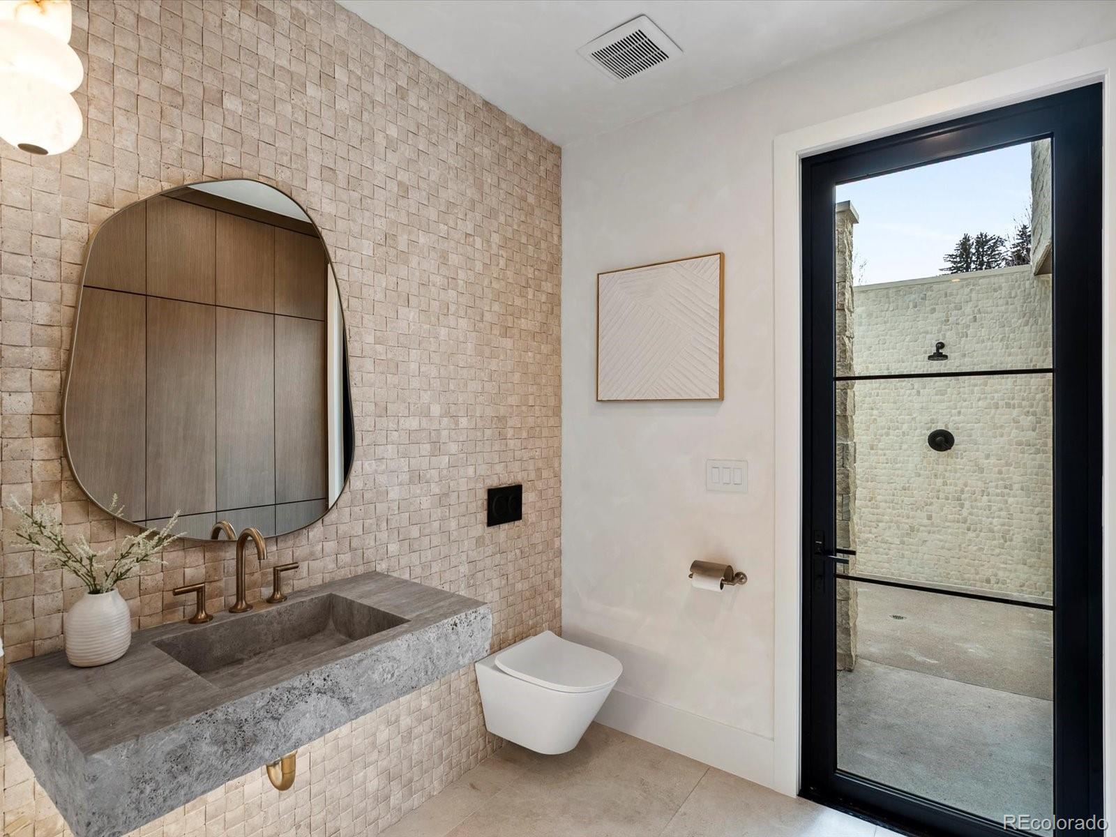MLS Image #18 for 950 s steele street,denver, Colorado