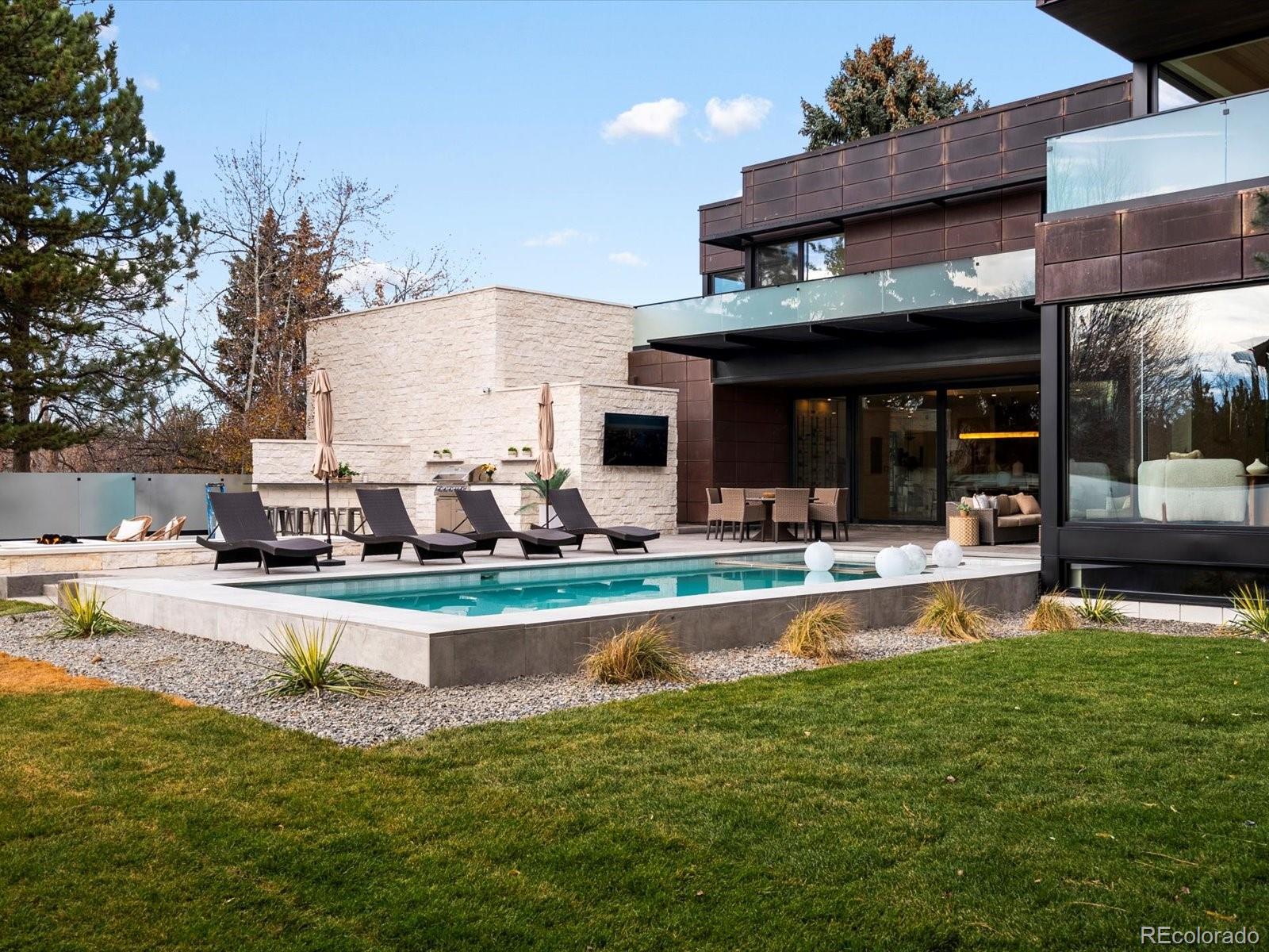 MLS Image #36 for 950 s steele street,denver, Colorado