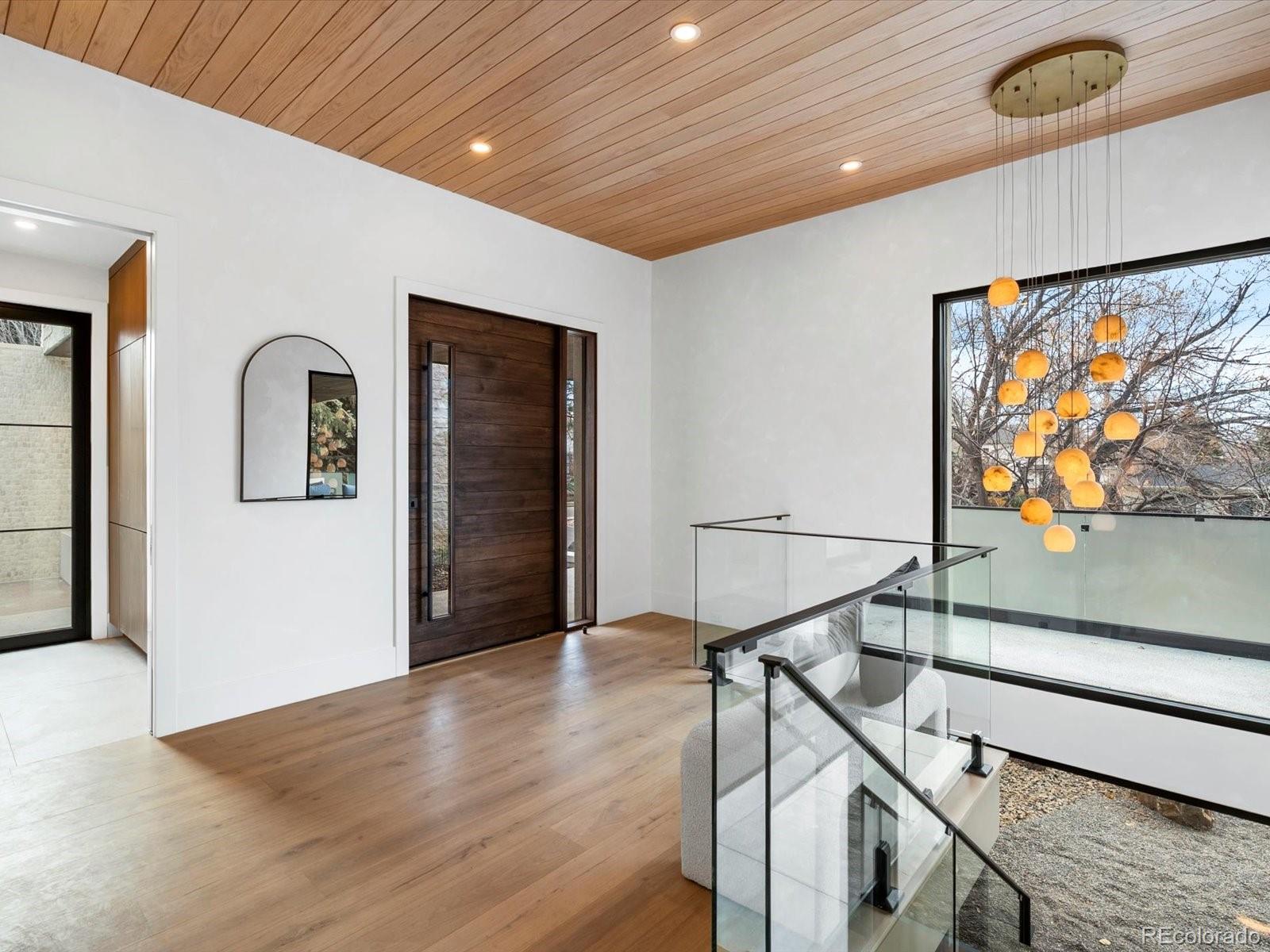 MLS Image #4 for 950 s steele street,denver, Colorado