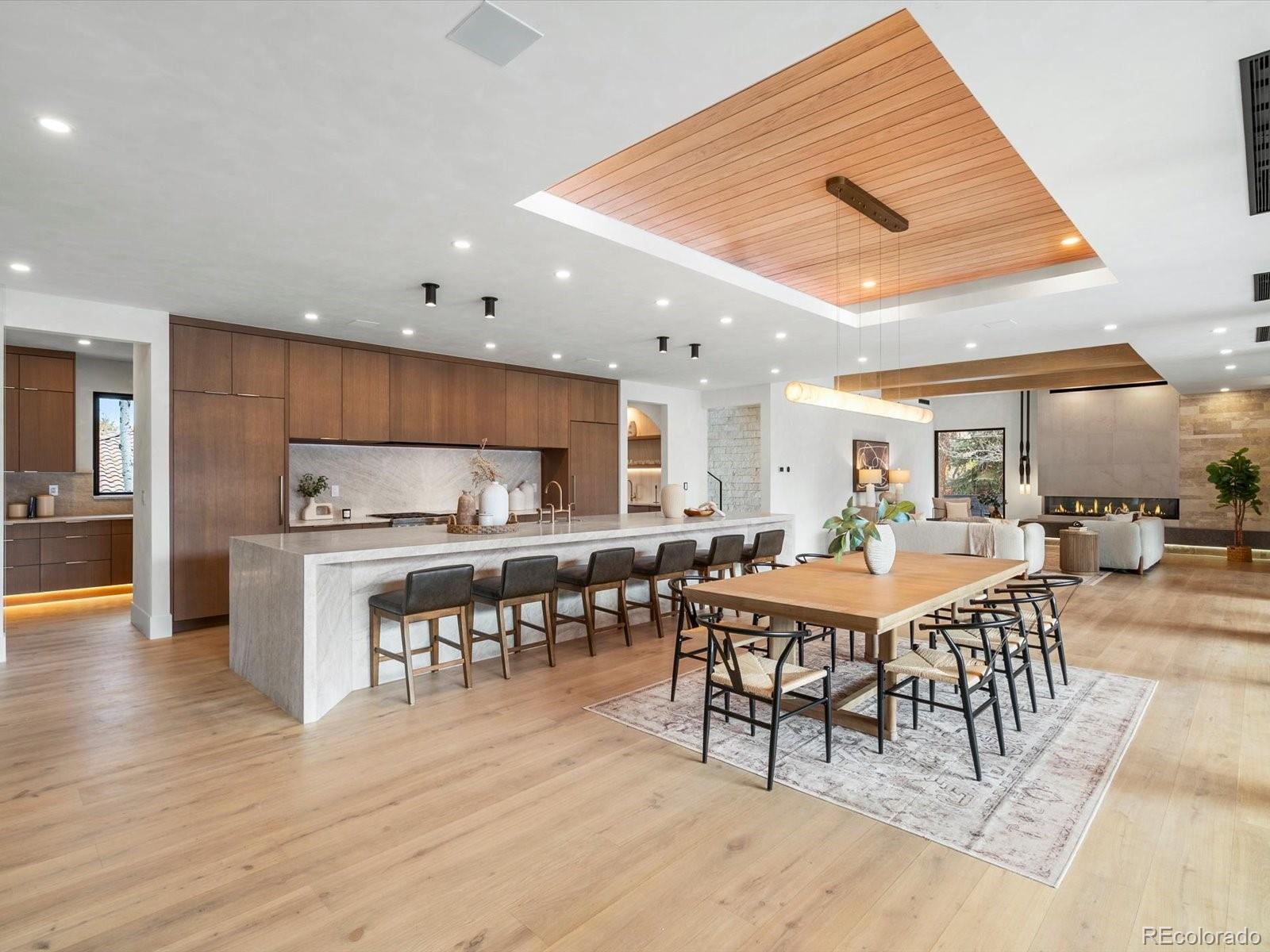 MLS Image #6 for 950 s steele street,denver, Colorado