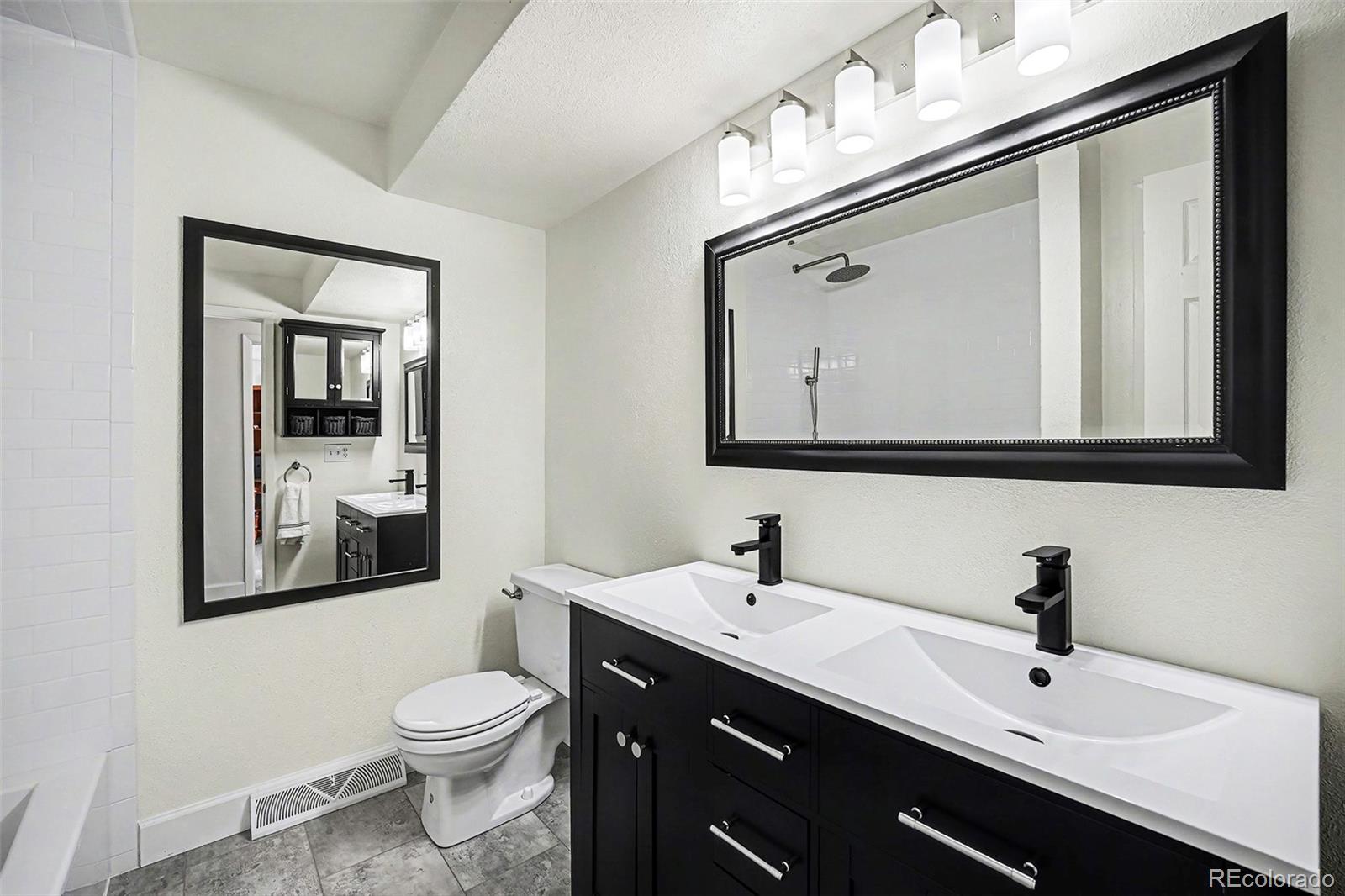 MLS Image #12 for 7197 s fairfax court,centennial, Colorado
