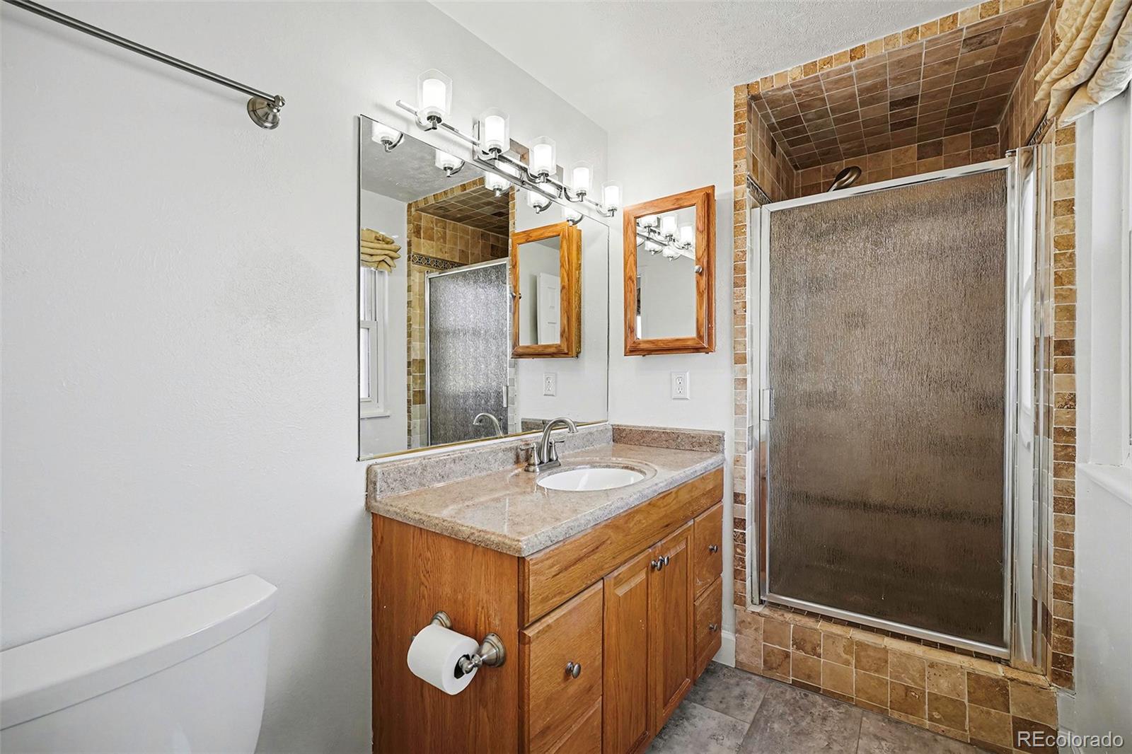 MLS Image #15 for 7197 s fairfax court,centennial, Colorado