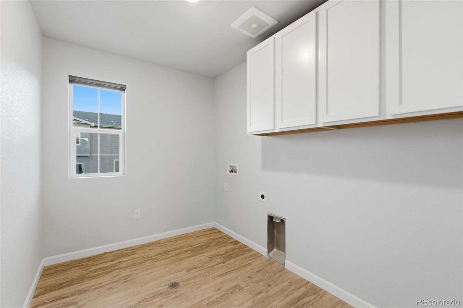 MLS Image #12 for 5469  blue lunar lane,castle rock, Colorado