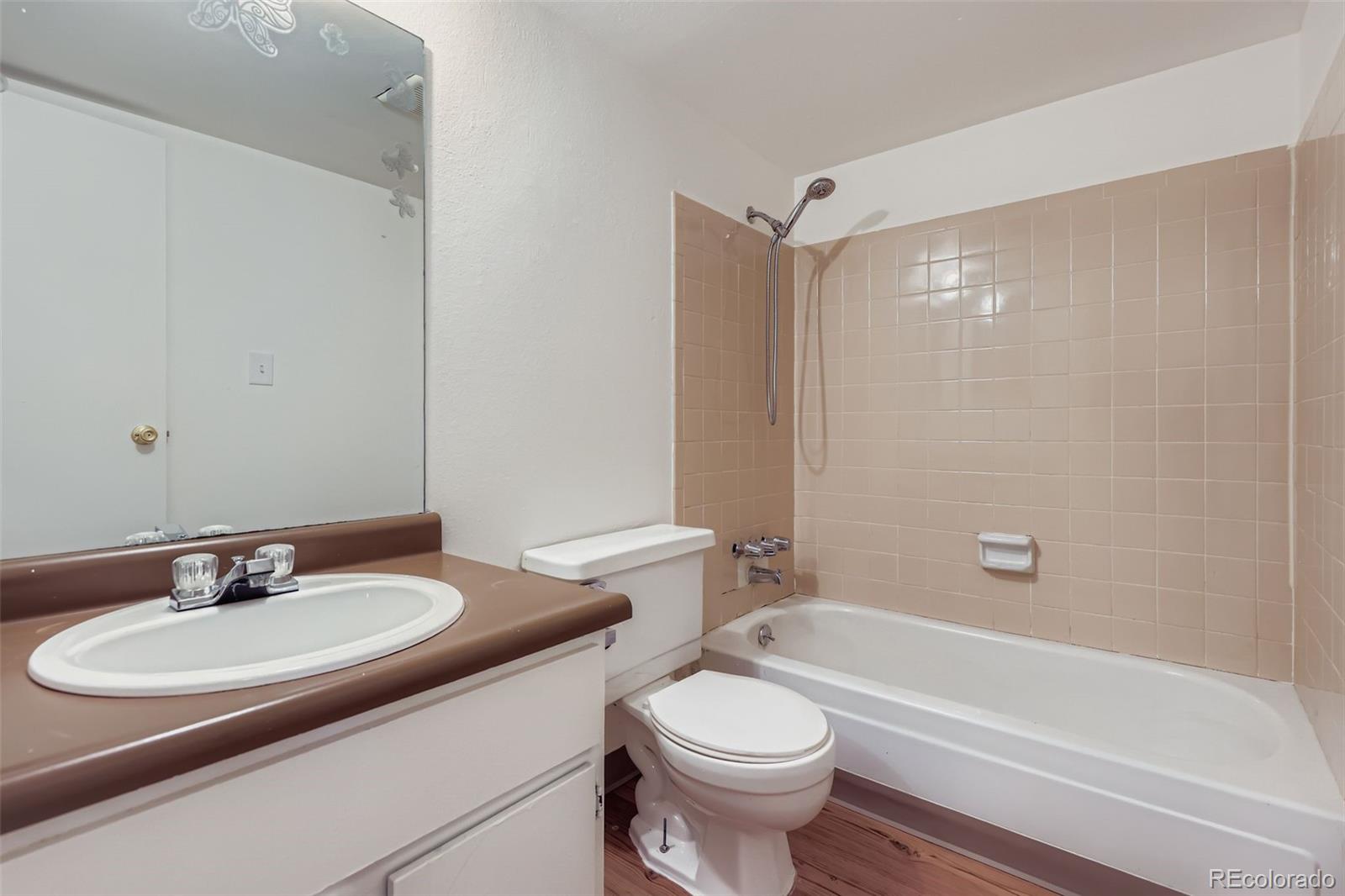 MLS Image #12 for 10211  ura lane 1-203,thornton, Colorado