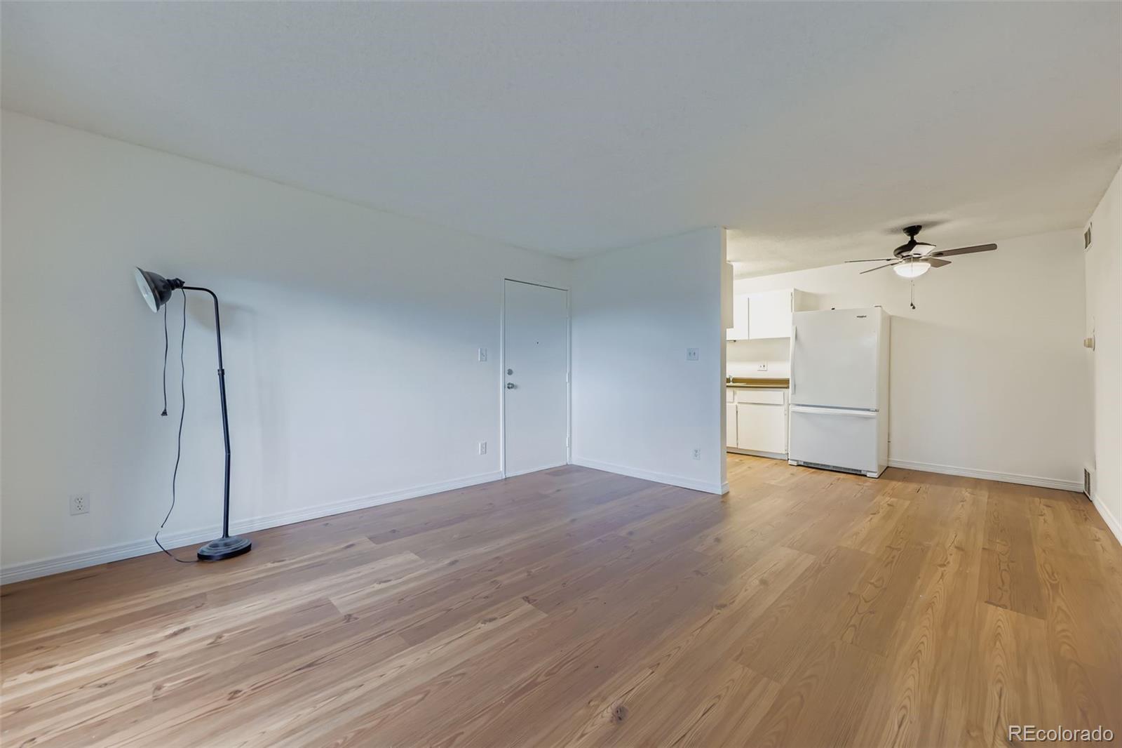 MLS Image #2 for 10211  ura lane 1-203,thornton, Colorado