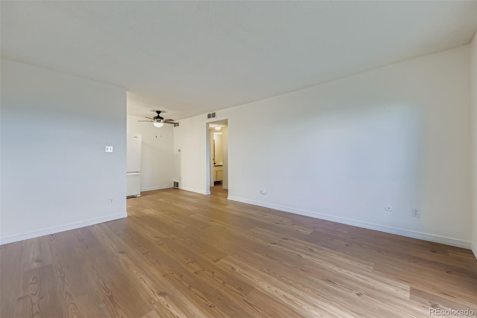MLS Image #3 for 10211  ura lane 1-203,thornton, Colorado