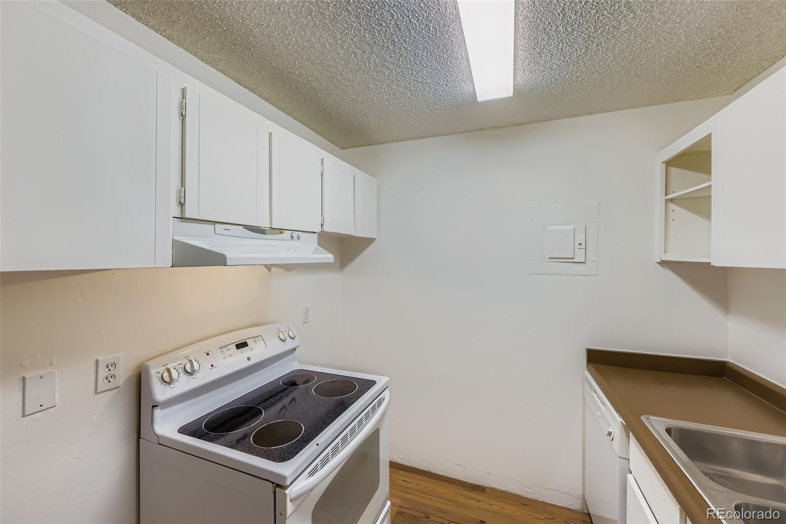 MLS Image #8 for 10211  ura lane 1-203,thornton, Colorado