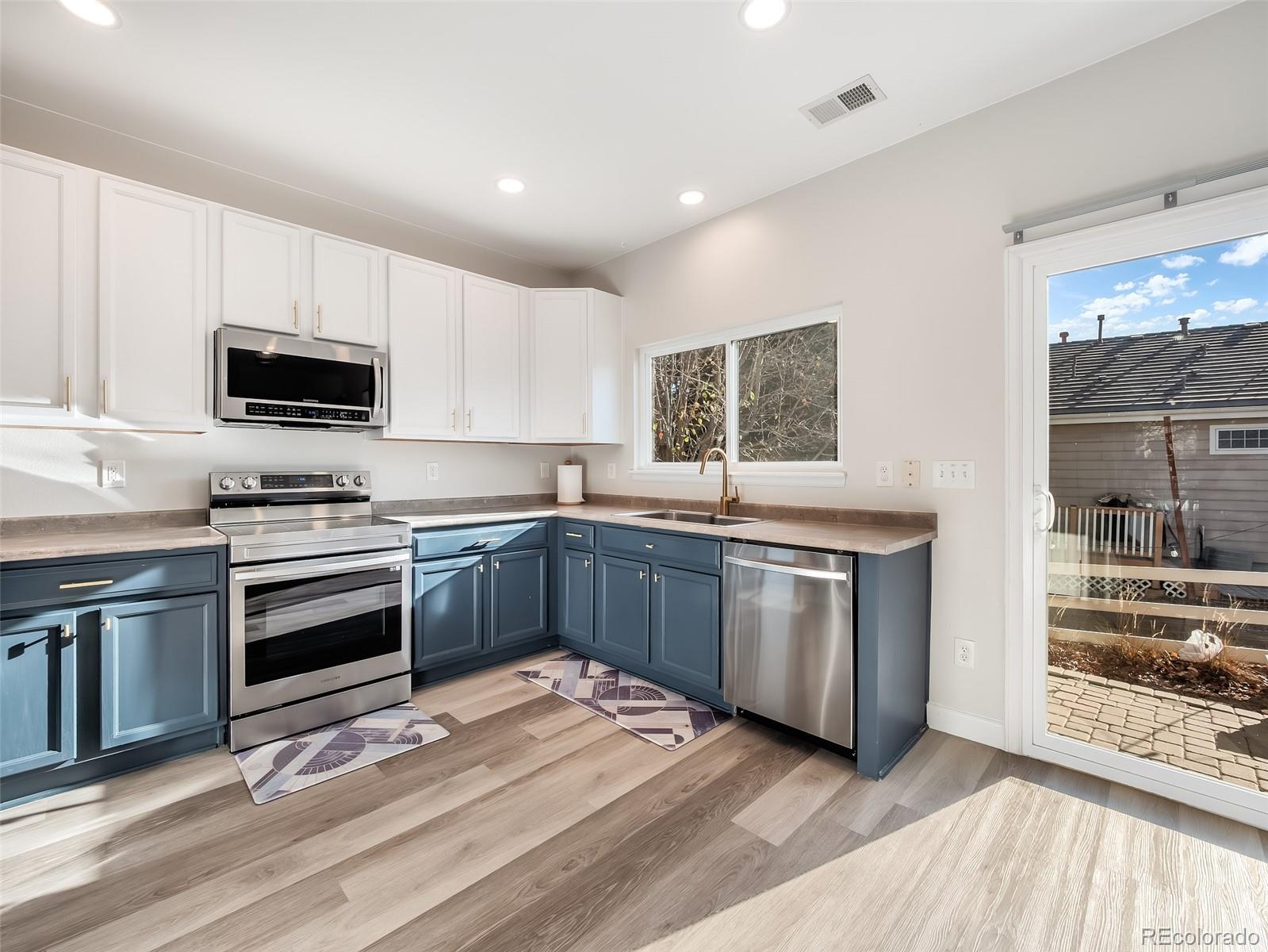 MLS Image #4 for 188 s granby court,aurora, Colorado