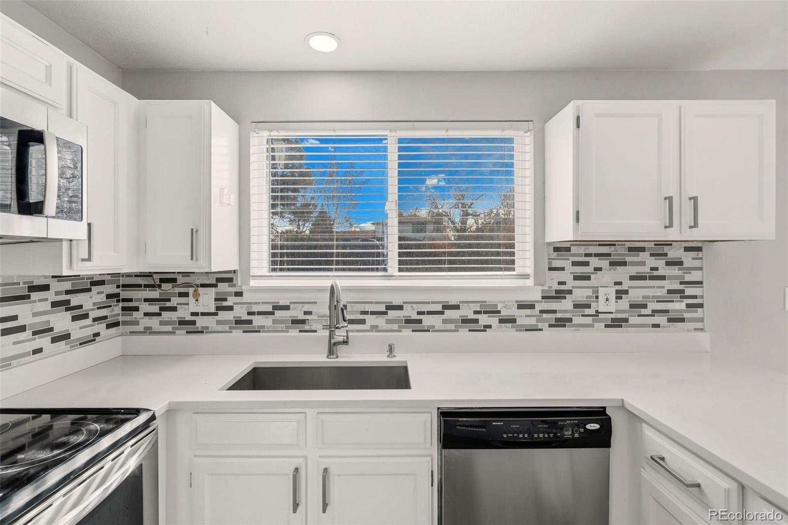 MLS Image #10 for 3880 e 117th avenue,thornton, Colorado