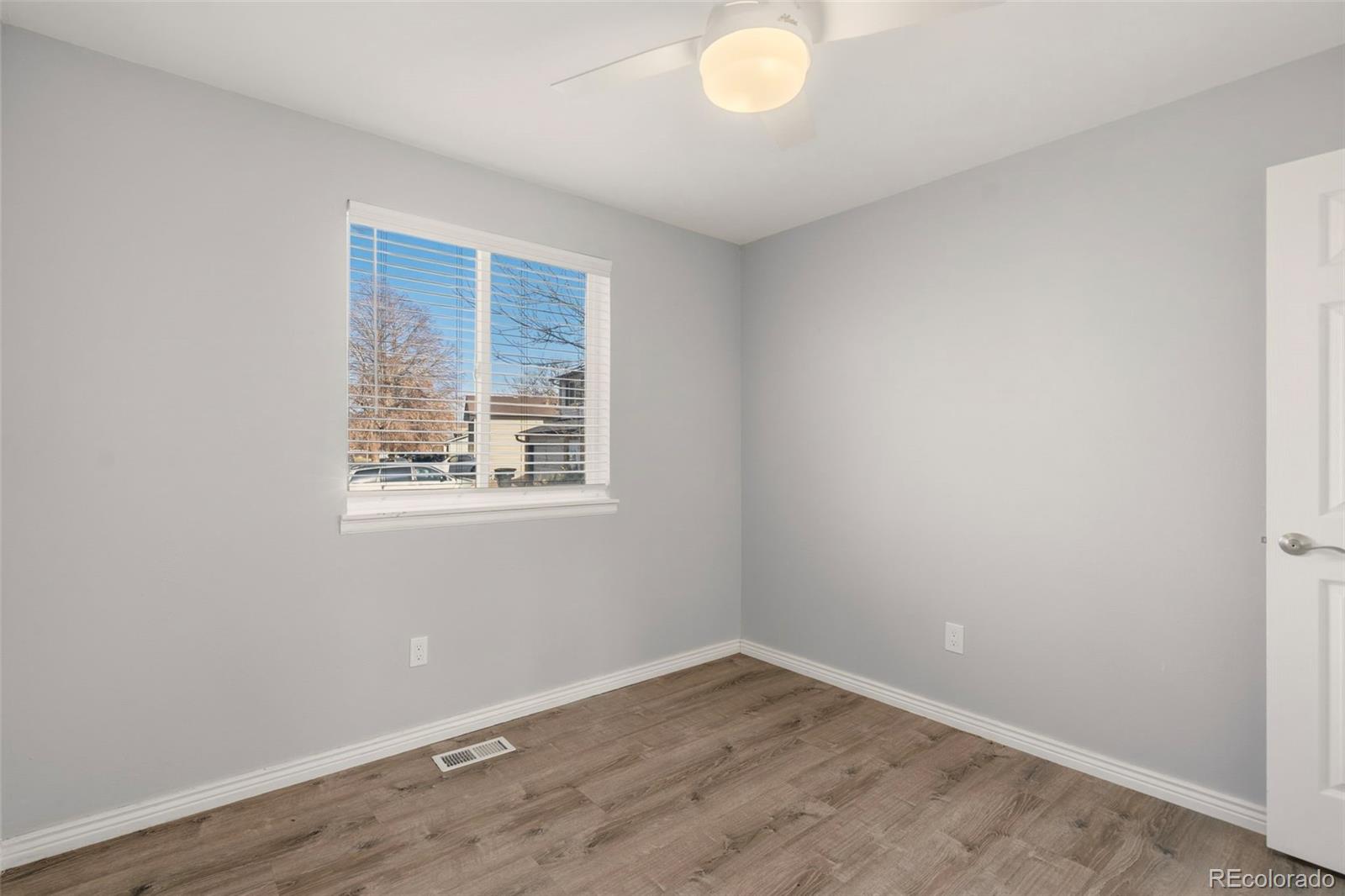 MLS Image #16 for 3880 e 117th avenue,thornton, Colorado