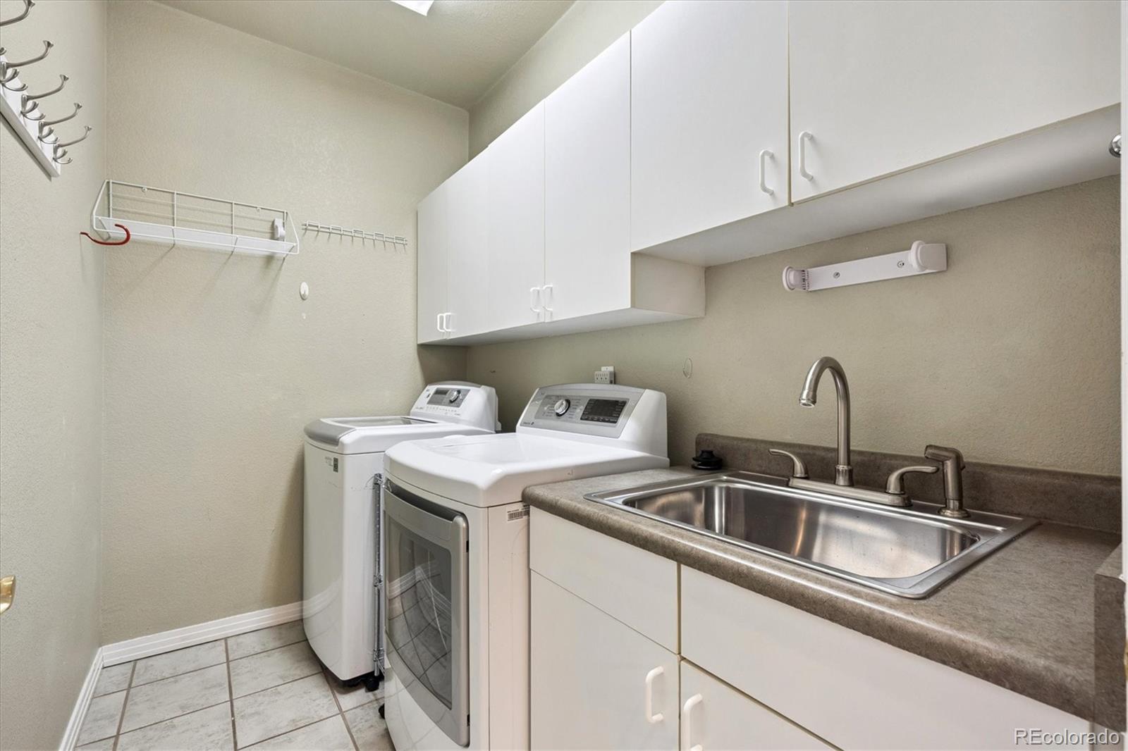 MLS Image #18 for 5042 s auckland court,aurora, Colorado
