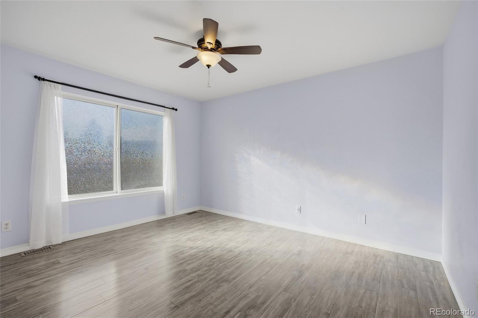 MLS Image #10 for 4531  gibraltar street,denver, Colorado
