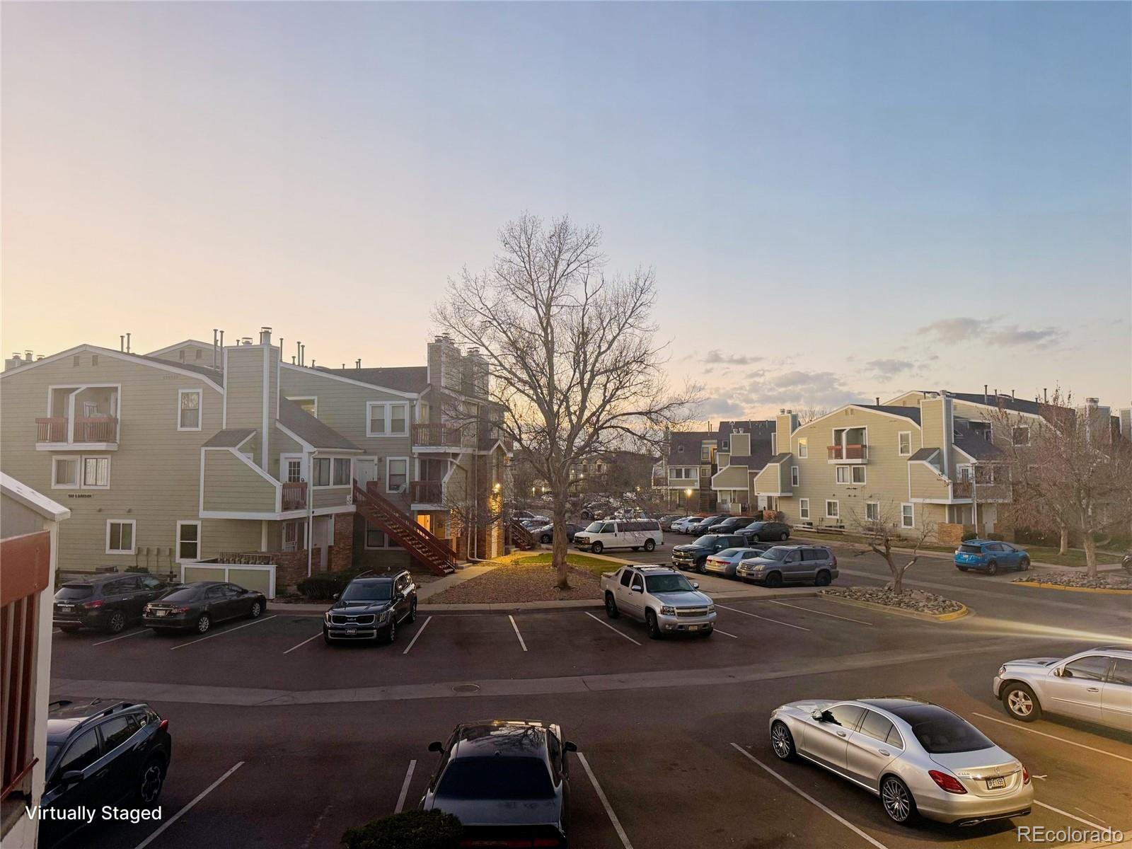 MLS Image #12 for 972 s dearborn way 17,aurora, Colorado