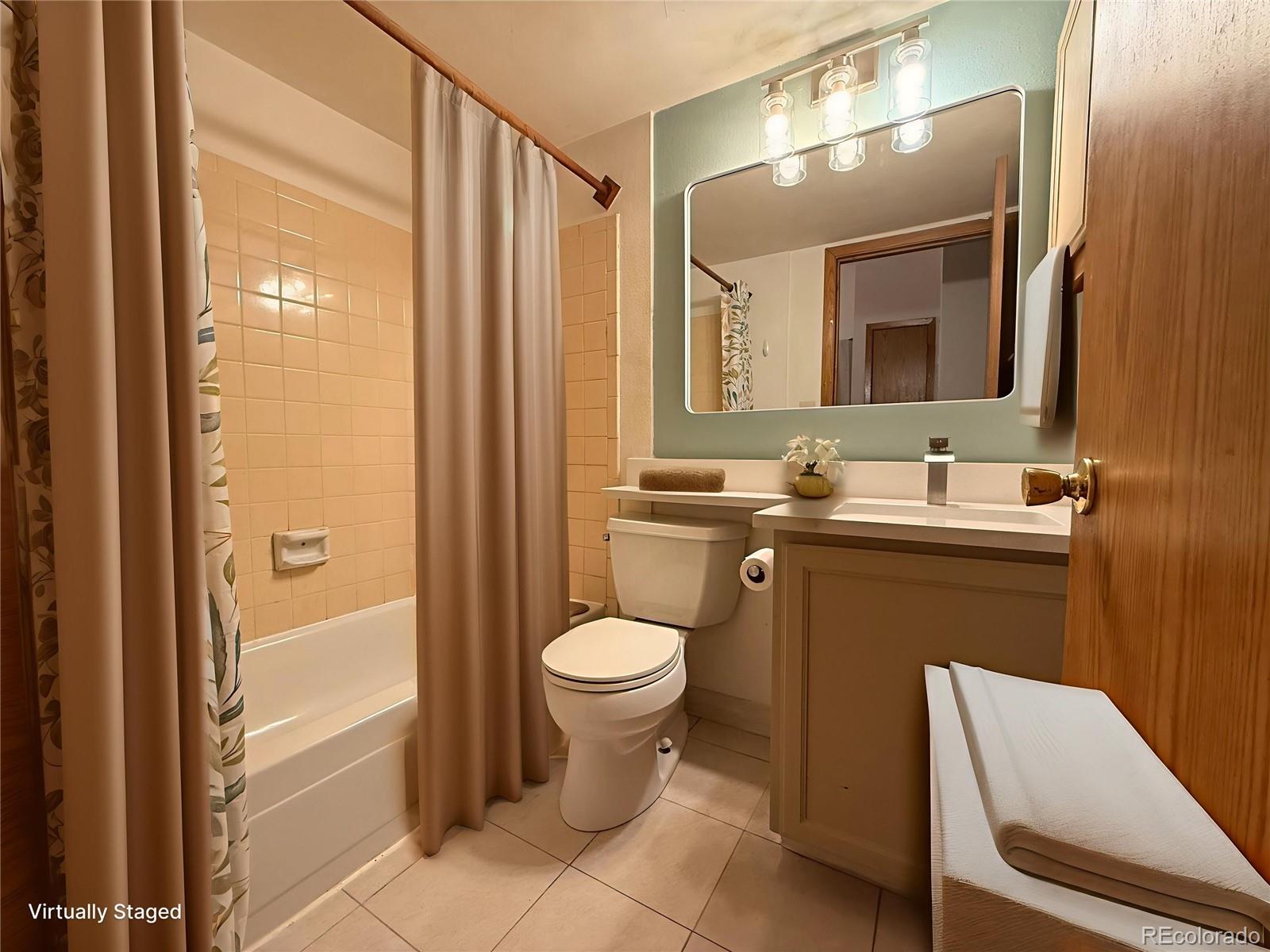 MLS Image #9 for 972 s dearborn way 17,aurora, Colorado