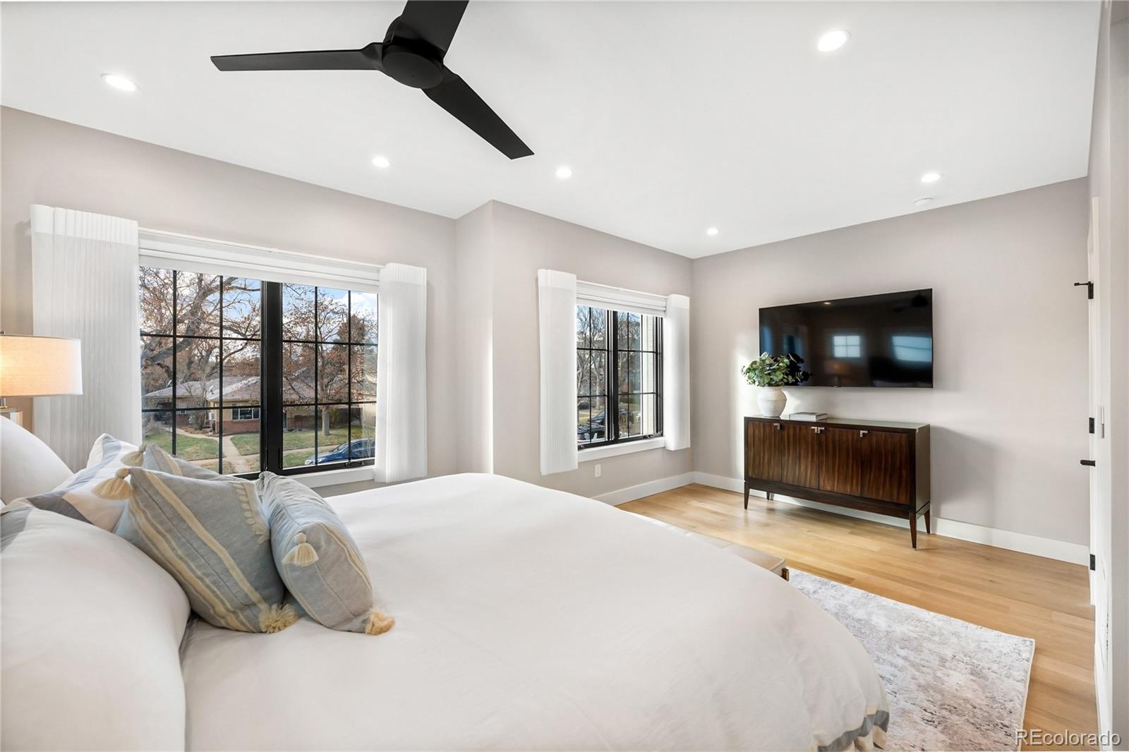 MLS Image #12 for 350  milwaukee street,denver, Colorado