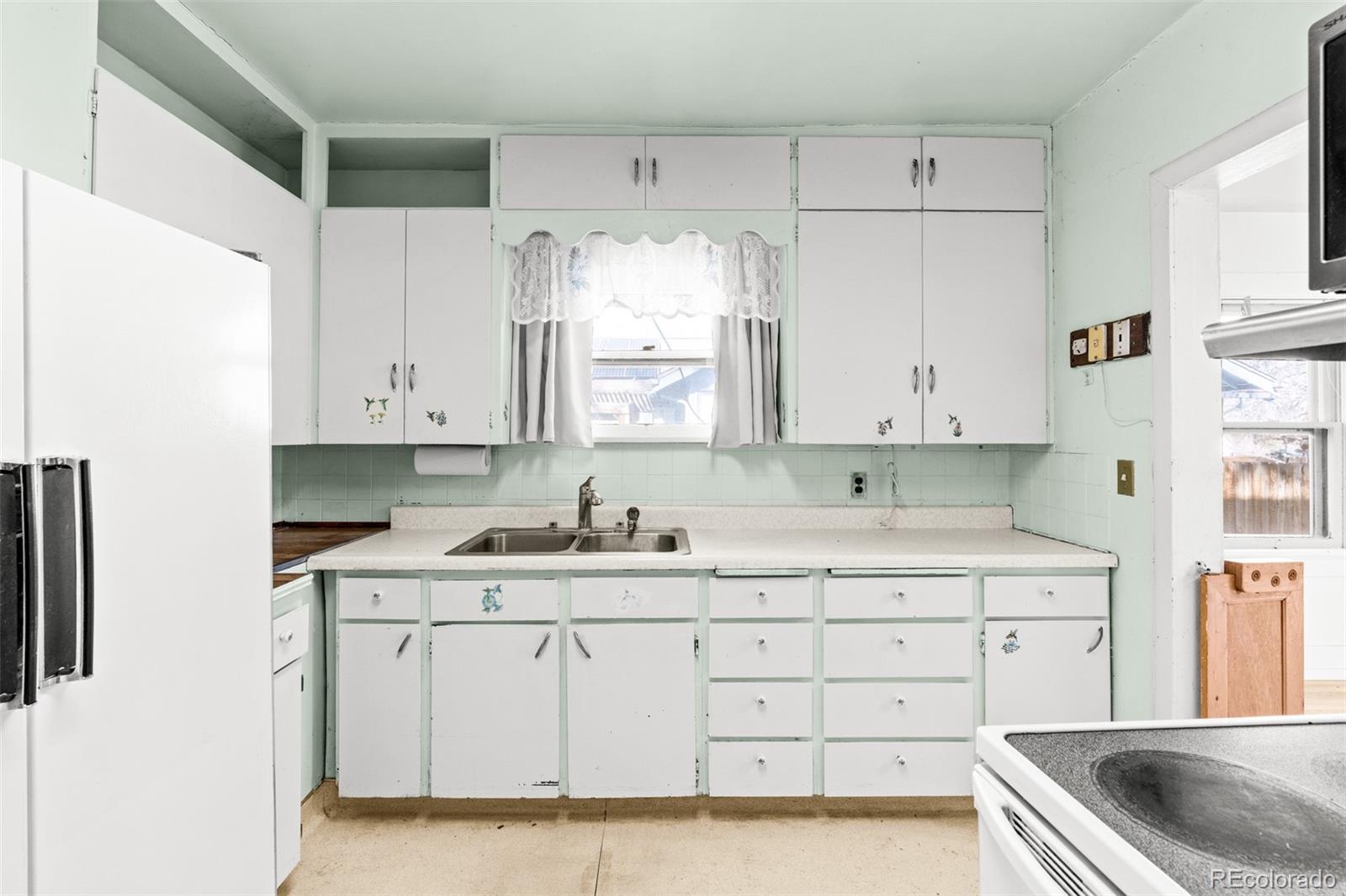 MLS Image #18 for 5919 s bemis street,littleton, Colorado