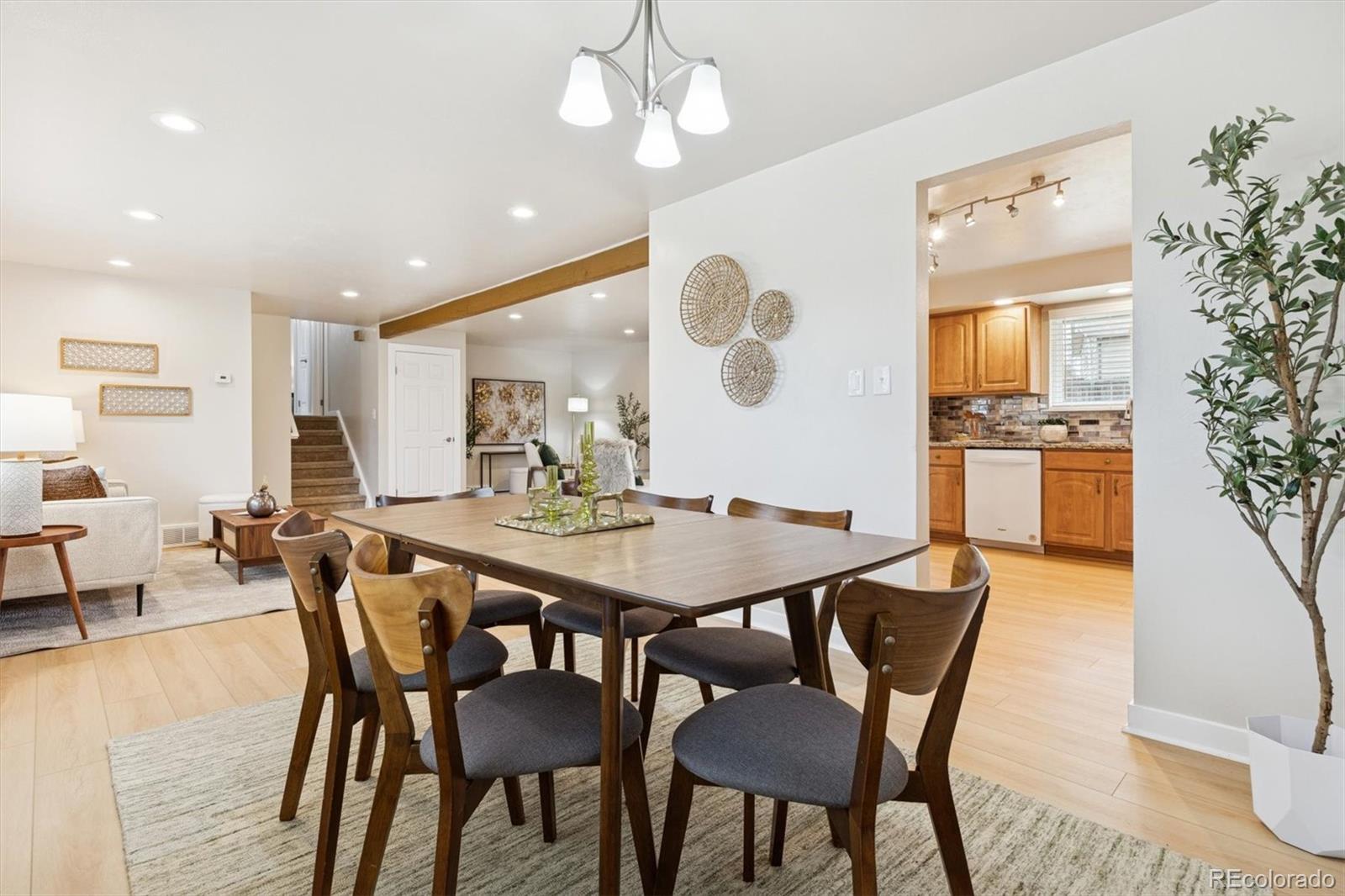 MLS Image #10 for 7116 s dexter street,centennial, Colorado