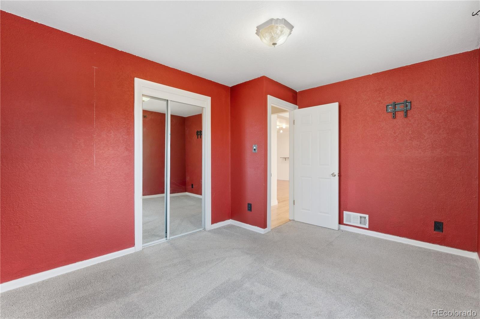 MLS Image #10 for 860  lansing street,aurora, Colorado
